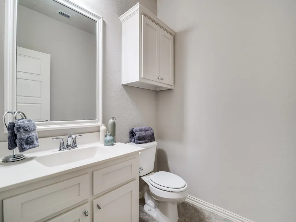 Single Family Residence For Sale in Rockwall County , 790 York Drive, Rockwall, Texas 75087, 4 Bedrooms, 4 Bathrooms, 2 Garage spaces, 3,497 Sqft, built in 2014, Preowned, Price $594,900, mls#21170885, Real Estate Agent in Rockwall, Homes For Sale in Rockwall county, Homes For Sale in Rockwall, Realtor in Rockwall Texas, Real Estate Brokerage Independent Realty Texas, Luminita Cordes Realtor