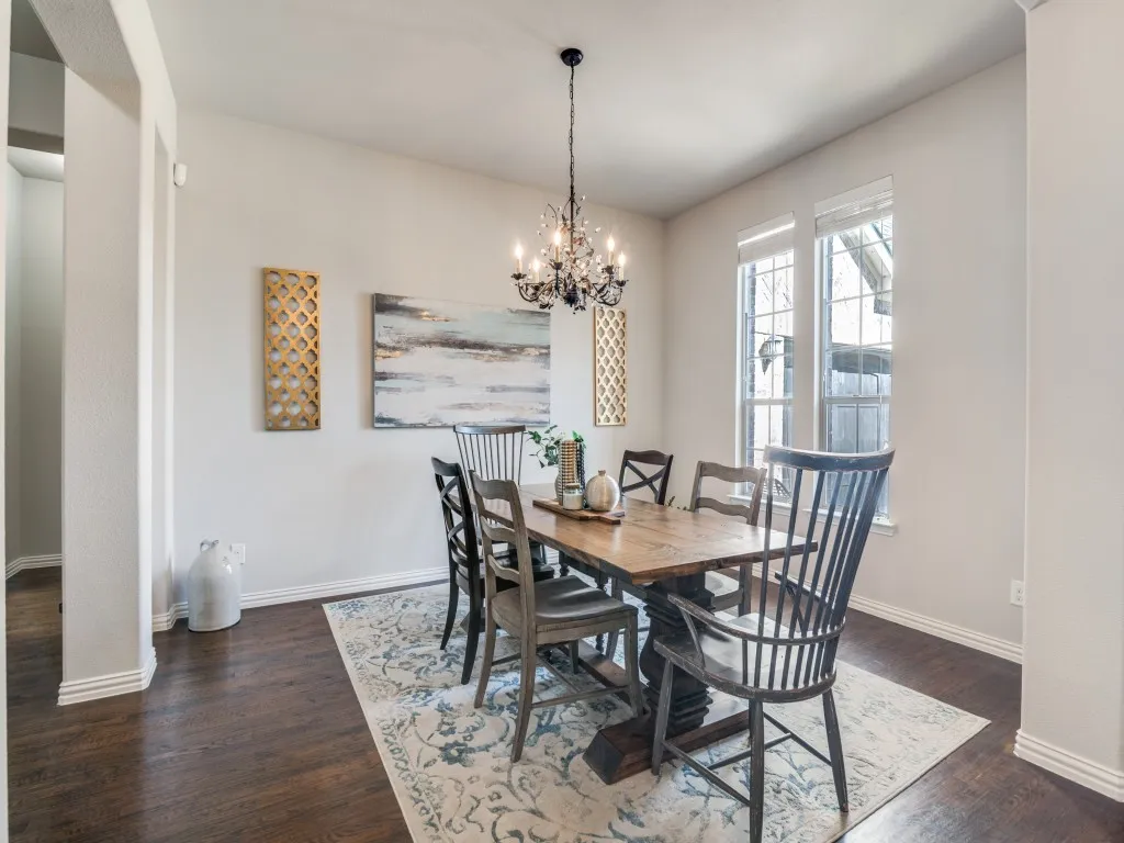 Single Family Residence For Sale in Rockwall County , 790 York Drive, Rockwall, Texas 75087, 4 Bedrooms, 4 Bathrooms, 2 Garage spaces, 3,497 Sqft, built in 2014, Preowned, Price $594,900, mls#21170885, Real Estate Agent in Rockwall, Homes For Sale in Rockwall county, Homes For Sale in Rockwall, Realtor in Rockwall Texas, Real Estate Brokerage Independent Realty Texas, Luminita Cordes Realtor
