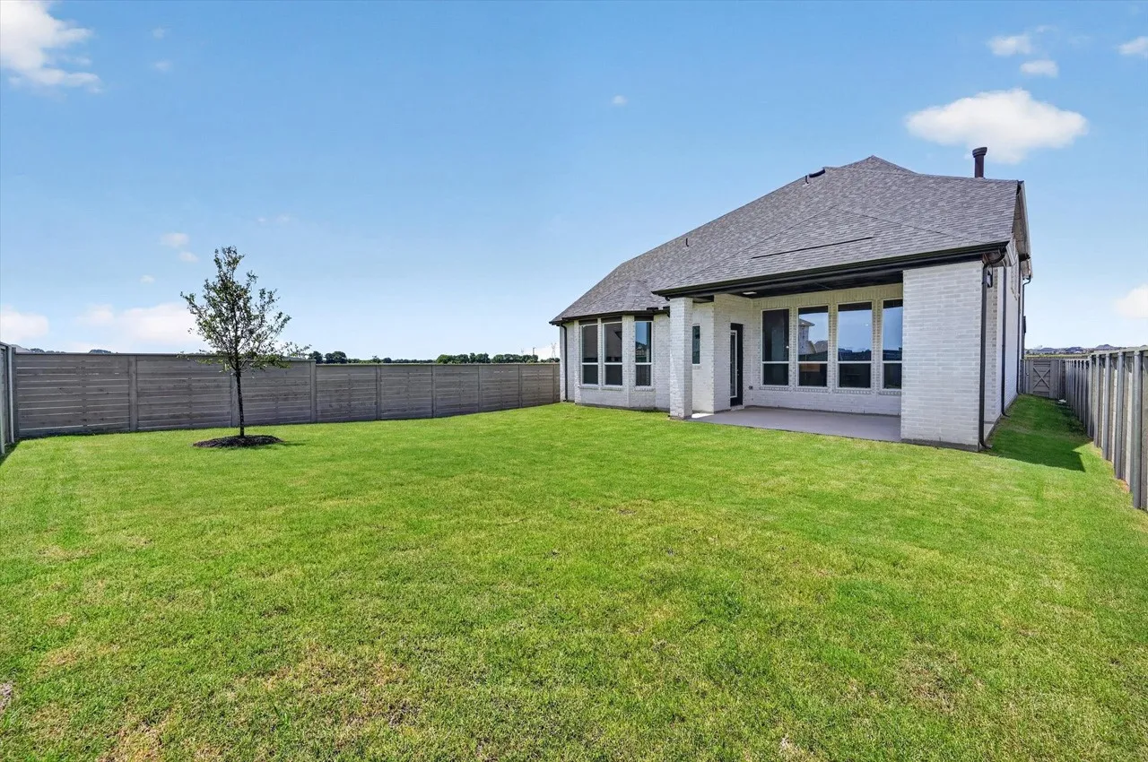 Single Family Residence For Sale in Denton County , 10009 Gray Fox Drive, Denton, Texas 76207, 4 Bedroom, 5 Bathroom, 2 Garage spaces, 3,223 Sqft, built in 2026, New Construction - Incomplete, mls#21170771, Real Estate Agent in Denton, Homes For Sale in Denton county, Homes For Sale in Denton, Realtor in Denton Texas, Real Estate Brokerage Independent Realty Texas, Luminita Cordes Realtor