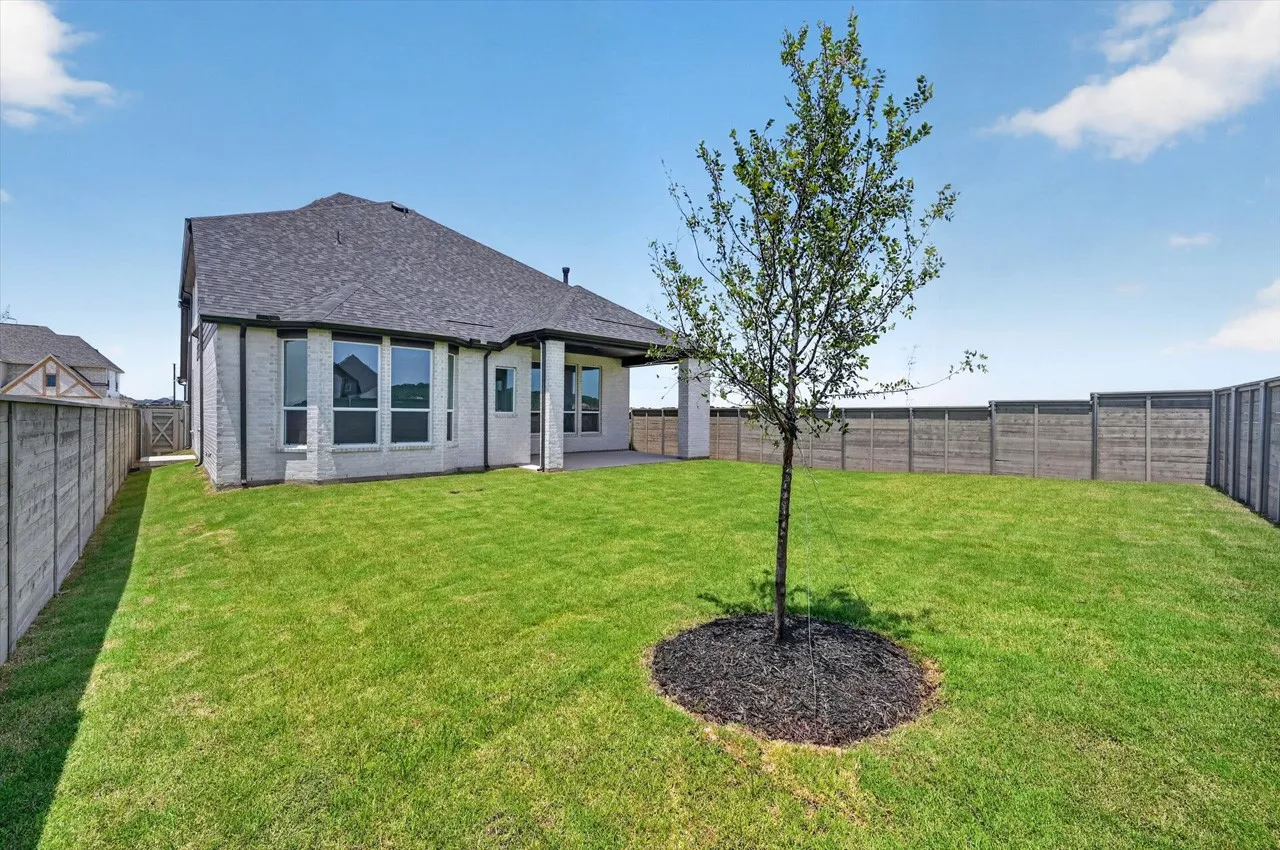 Single Family Residence For Sale in Denton County , 10009 Gray Fox Drive, Denton, Texas 76207, 4 Bedroom, 5 Bathroom, 2 Garage spaces, 3,223 Sqft, built in 2026, New Construction - Incomplete, mls#21170771, Real Estate Agent in Denton, Homes For Sale in Denton county, Homes For Sale in Denton, Realtor in Denton Texas, Real Estate Brokerage Independent Realty Texas, Luminita Cordes Realtor