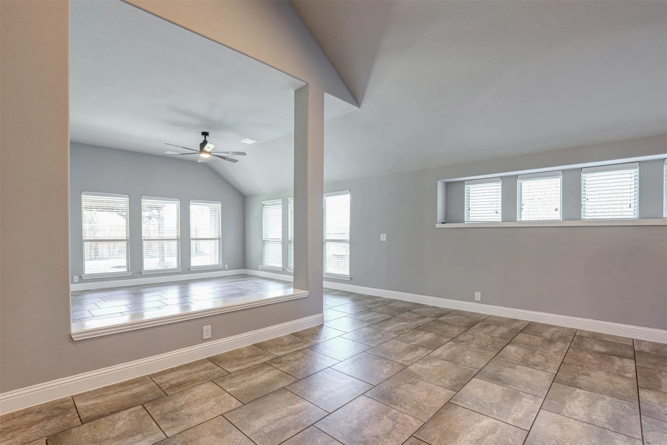 Single Family Residence For Sale in Denton County , 9501 Meadowpark Drive, Denton, Texas 76226, 4 Bedroom, 3 Bathroom, 2 Garage spaces, 2,334 Sqft, built in 2017, Preowned, mls#21145684, Real Estate Agent in Denton, Homes For Sale in Denton county, Homes For Sale in Denton, Realtor in Denton Texas, Real Estate Brokerage Independent Realty Texas, Luminita Cordes Realtor