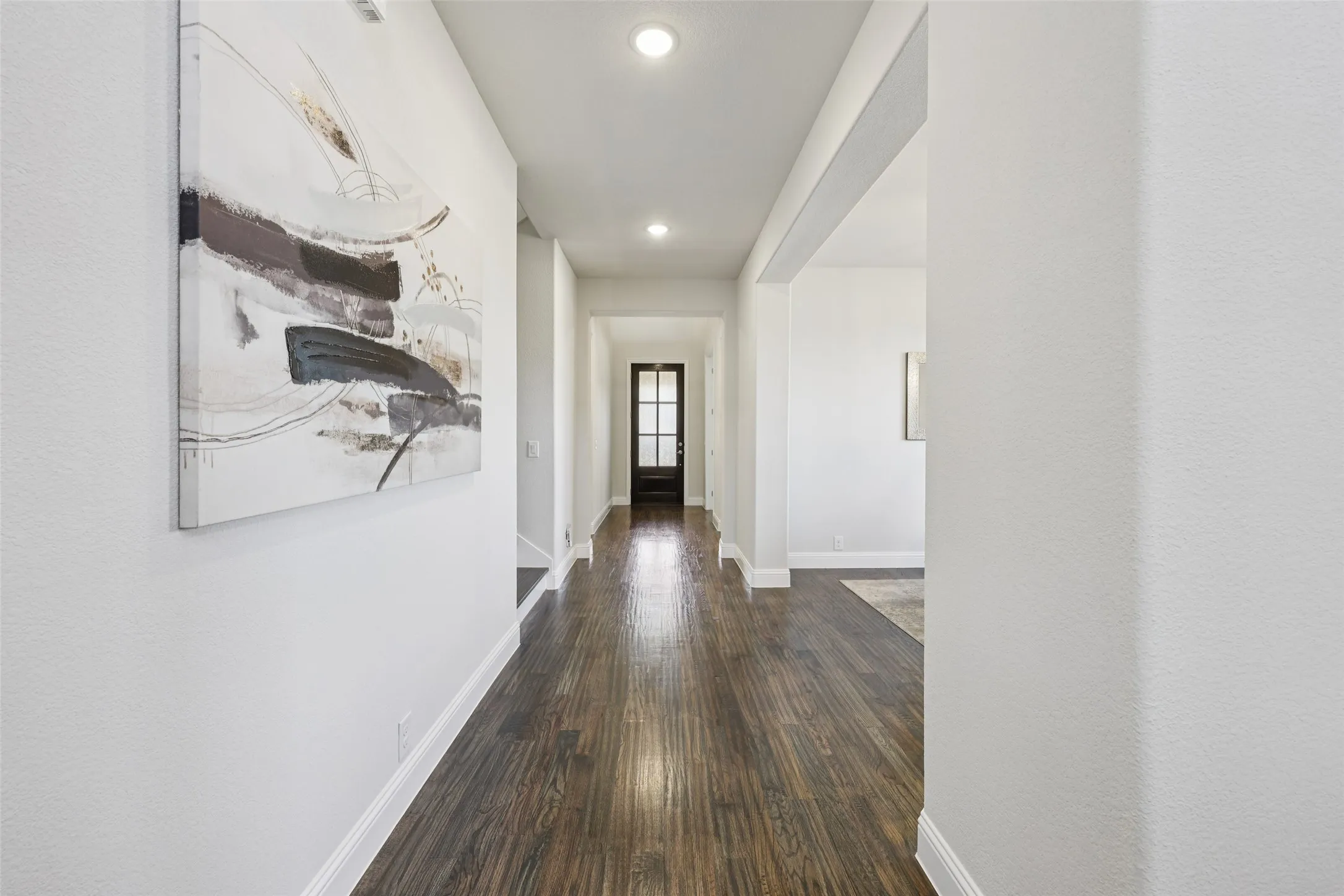 Single Family Residence For Sale in Ellis County , 1134 Cardinal Drive, Midlothian, Texas 76065, 5 Bedroom, 5 Bathroom, 2 Garage spaces, 4,232 Sqft, built in 2024, Preowned, mls#21168824, Real Estate Agent in Midlothian, Homes For Sale in Ellis county, Homes For Sale in Midlothian, Realtor in Midlothian Texas, Real Estate Brokerage Independent Realty Texas, Luminita Cordes Realtor