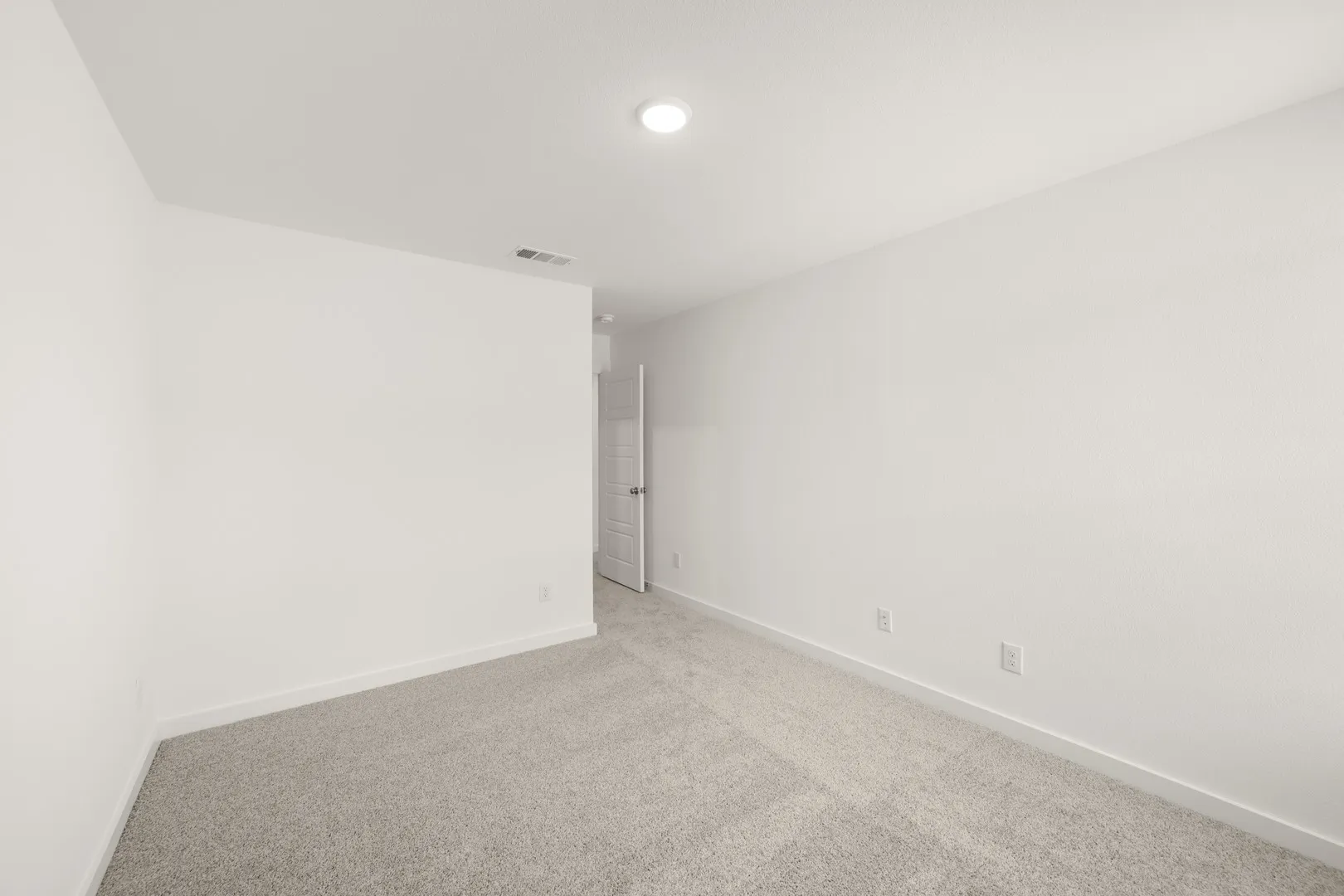 245 Wagon Spoke- Bedroom-4
