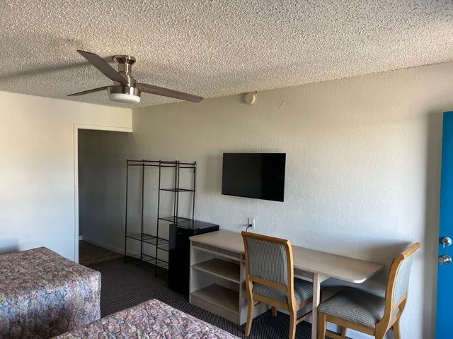 Hotel/Motel For Sale in Wise County , 1157 W Bypass 287, Alvord, Texas 76255, 0, 0, Garage spaces, 0 Sqft, built in 1983, Preowned, mls#21171739, Real Estate Agent in Alvord, Homes For Sale in Wise county, Homes For Sale in Alvord, Realtor in Alvord Texas, Real Estate Brokerage Independent Realty Texas, Luminita Cordes Realtor
