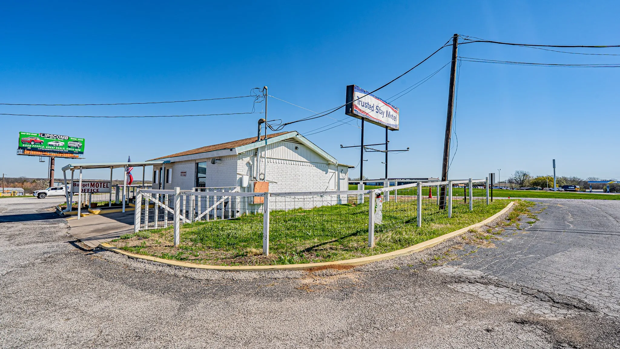 Hotel/Motel For Rent in Wise County , 1157 W Bypass 287, Alvord, Texas 76255, 0, 0, Garage spaces, 0 Sqft, built in 1983, Preowned, mls#21171795, Real Estate Agent in Alvord, Homes For Rent in Wise county, Homes For Rent in Alvord, Realtor in Alvord Texas, Real Estate Brokerage Independent Realty Texas, Luminita Cordes Realtor