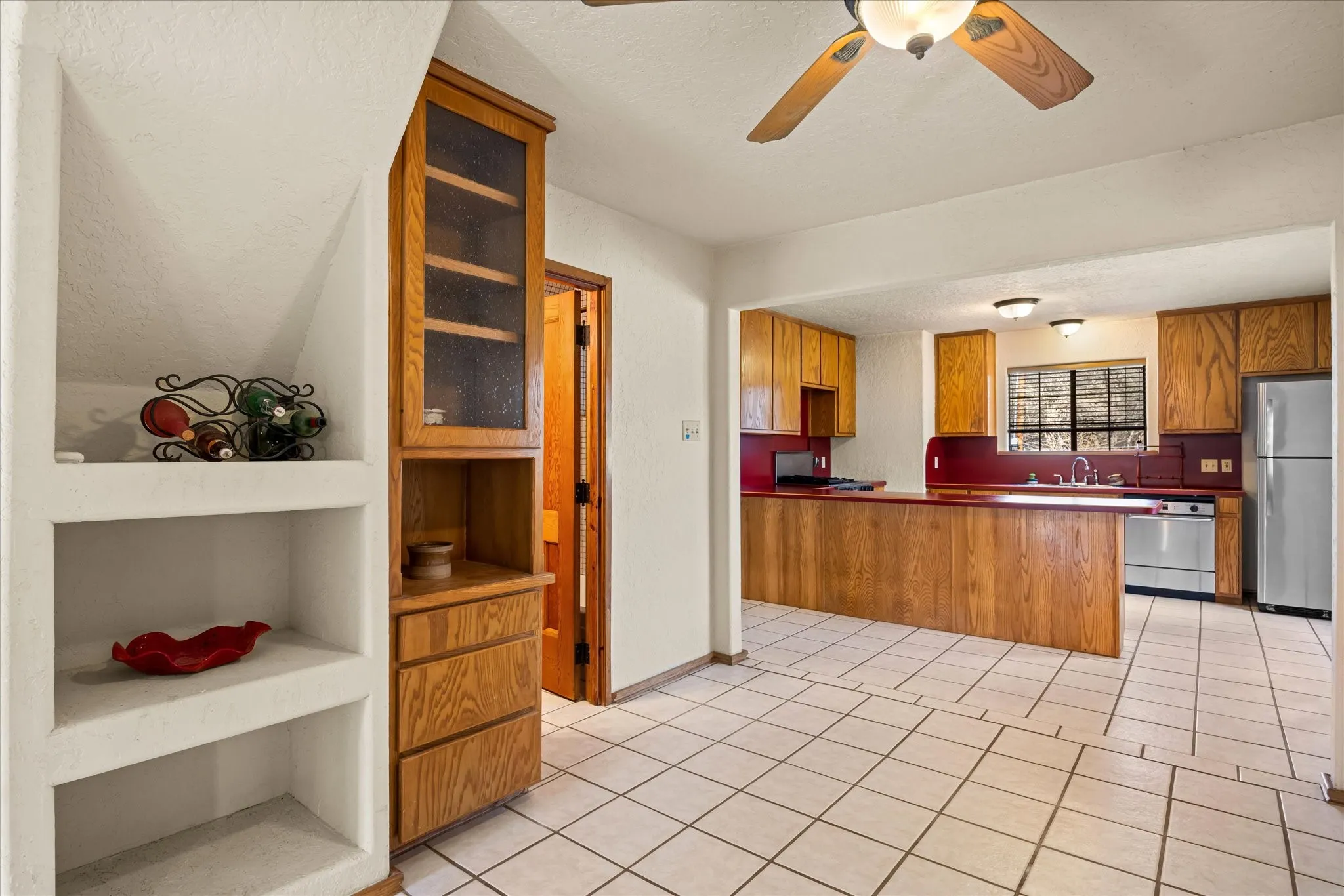 Single Family Residence For Sale in Parker County , 1601 Stafford Road, Weatherford, Texas 76088, 2 Bedroom, 3 Bathroom, Garage spaces, 2,374 Sqft, built in 1981, mls#21156451, Real Estate Agent in Weatherford, Homes For Sale in Parker county, Homes For Sale in Weatherford, Realtor in Weatherford Texas, Real Estate Brokerage Independent Realty Texas, Luminita Cordes Realtor