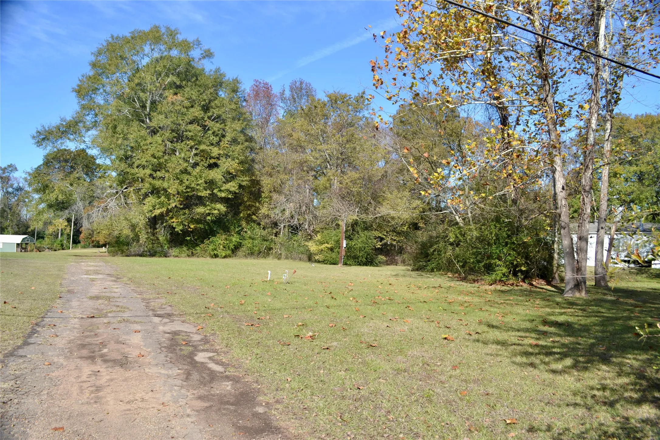 Unimproved Land For Sale in Harrison County , Tract #2 Long Street, Waskom, Texas 75692, 0, 0, Garage spaces, 0 Sqft, built in 0, Price $35,600, mls#21171903, Real Estate Agent in Waskom, Homes For Sale in Harrison county, Homes For Sale in Waskom, Realtor in Waskom Texas, Real Estate Brokerage Independent Realty Texas, Luminita Cordes Realtor