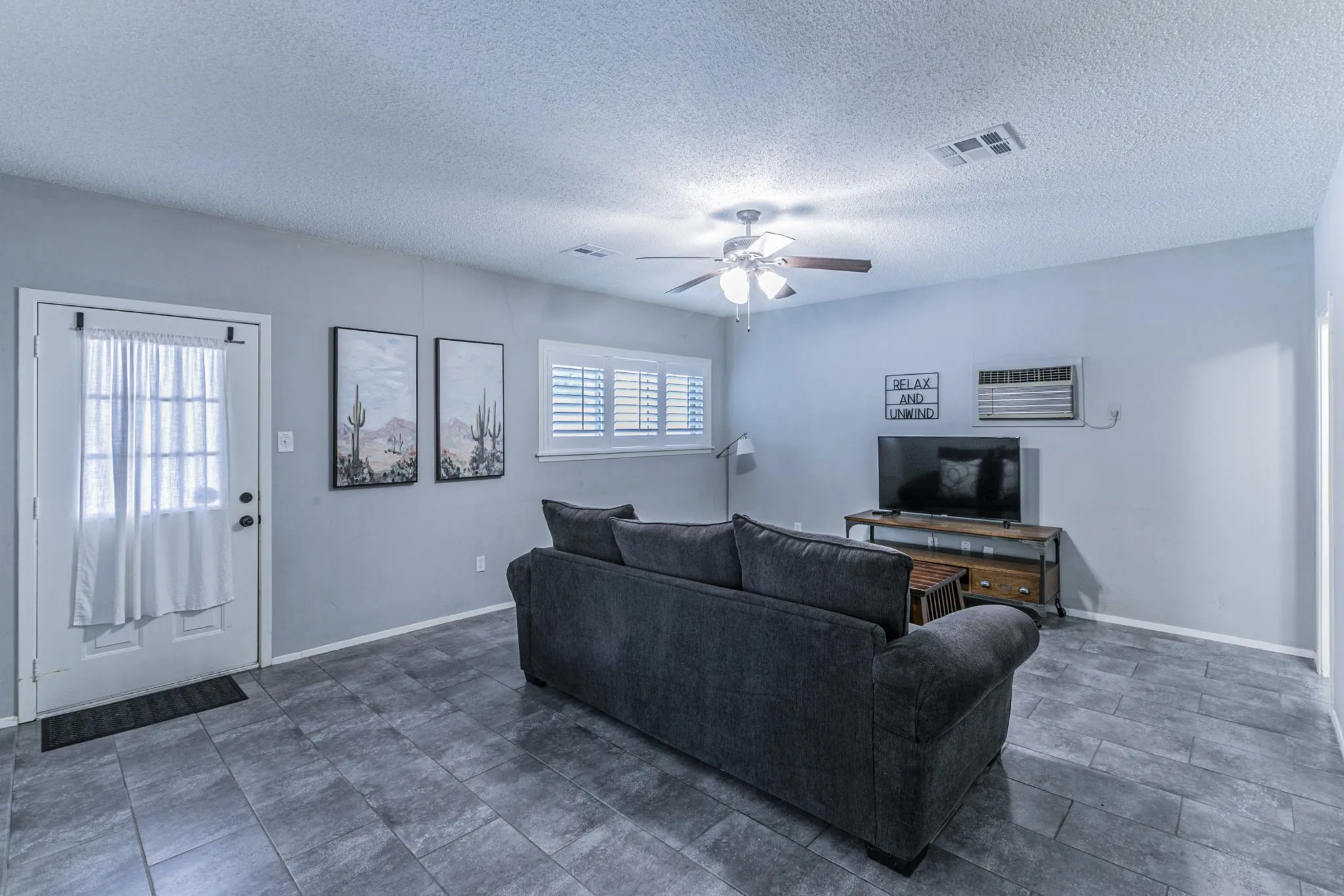 Single Family Residence For Sale in Mc Lennan County , 5729 Westlawn Drive, Waco, Texas 76710, 3 Bedroom, 3 Bathroom, Garage spaces, 2,180 Sqft, built in 1961, Price $375,000, mls#21171328, Real Estate Agent in Waco, Homes For Sale in Mc Lennan county, Homes For Sale in Waco, Realtor in Waco Texas, Real Estate Brokerage Independent Realty Texas, Luminita Cordes Realtor