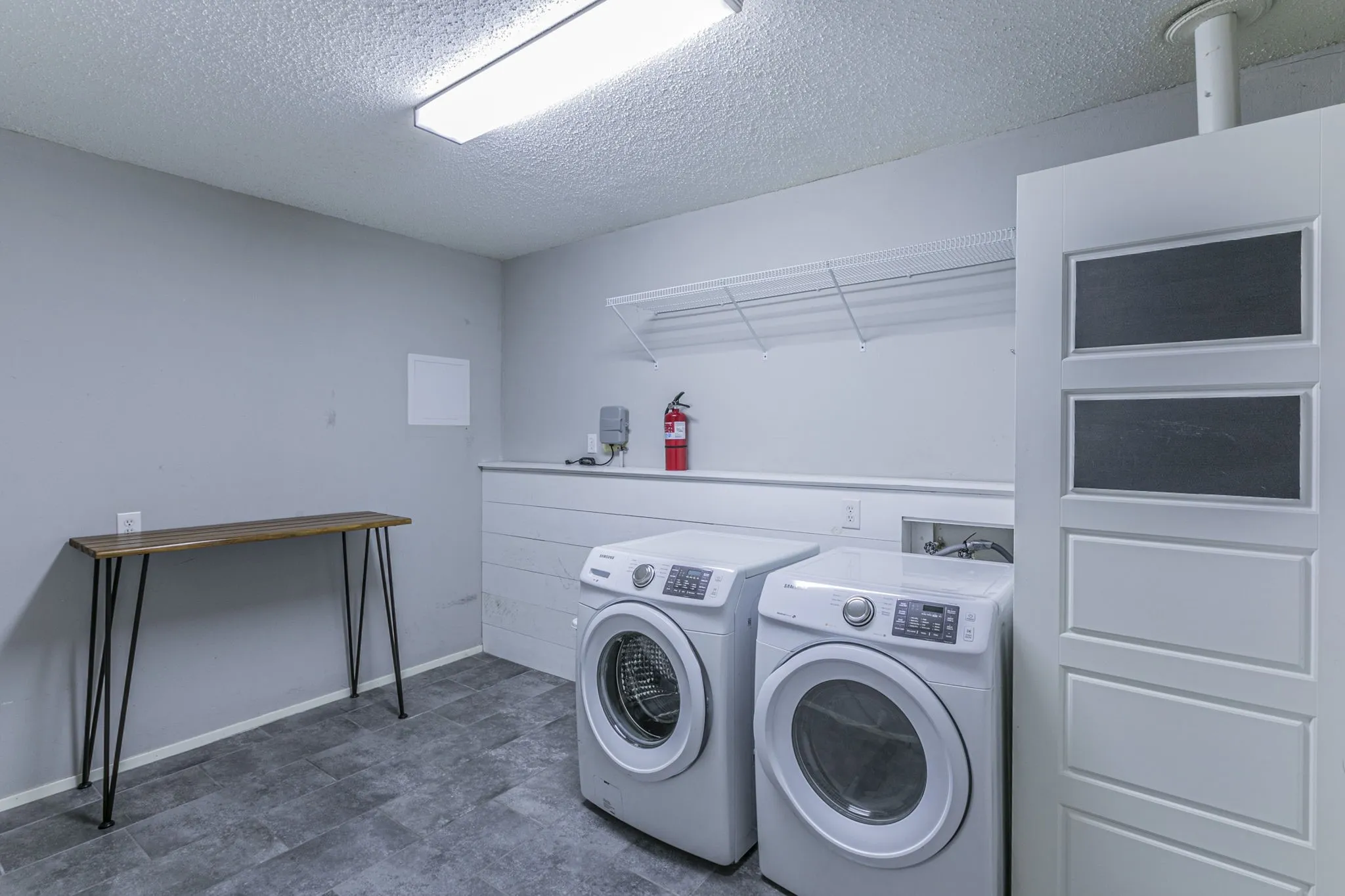 Single Family Residence For Sale in Mc Lennan County , 5729 Westlawn Drive, Waco, Texas 76710, 3 Bedroom, 3 Bathroom, Garage spaces, 2,180 Sqft, built in 1961, Price $375,000, mls#21171328, Real Estate Agent in Waco, Homes For Sale in Mc Lennan county, Homes For Sale in Waco, Realtor in Waco Texas, Real Estate Brokerage Independent Realty Texas, Luminita Cordes Realtor
