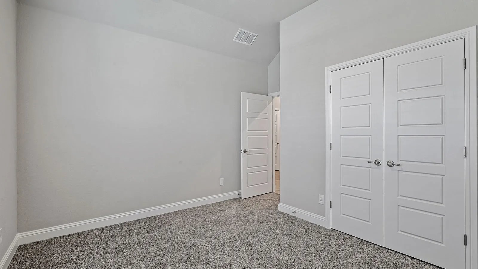 Single Family Residence For Sale in Denton County , 2513 STARLING Street, Denton, Texas 76205, 4 Bedroom, 3 Bathroom, 2 Garage spaces, 2,089 Sqft, built in 2026, New Construction - Incomplete, mls#21170899, Real Estate Agent in Denton, Homes For Sale in Denton county, Homes For Sale in Denton, Realtor in Denton Texas, Real Estate Brokerage Independent Realty Texas, Luminita Cordes Realtor