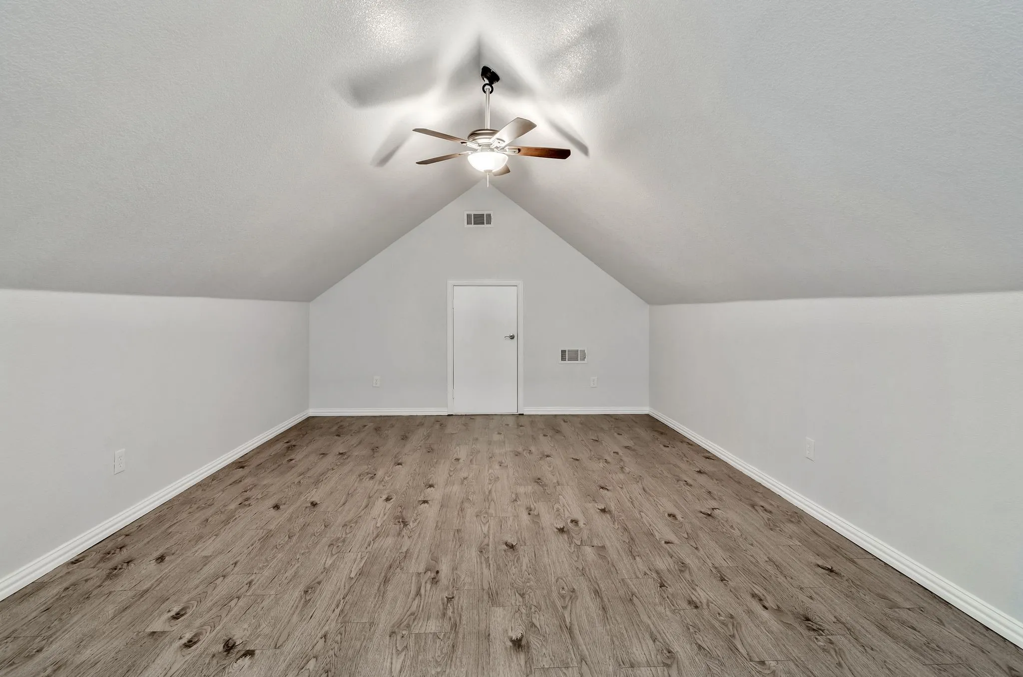 For Sale in Tarrant County , 7718 FM 1886, Azle, Texas 76020, 3 Bedrooms, 0, Garage spaces, 0 Sqft, built in 2022, Preowned, Price $3,200,000, mls#21172237, Real Estate Agent in Azle, Homes For Sale in Tarrant county, Homes For Sale in Azle, Realtor in Azle Texas, Real Estate Brokerage Independent Realty Texas, Luminita Cordes Realtor