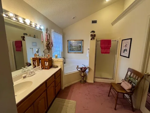 Single Family Residence For Sale in Hamilton County , 1705B County Road 122, Hico, Texas 76457, 3 Bedrooms, 4 Bathrooms, 2 Garage spaces, 2,694 Sqft, built in 1998, Price $2,749,900, mls#21172256, Real Estate Agent in Hico, Homes For Sale in Hamilton county, Homes For Sale in Hico, Realtor in Hico Texas, Real Estate Brokerage Independent Realty Texas, Luminita Cordes Realtor