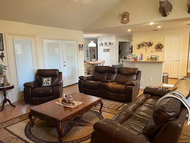Single Family Residence For Sale in Hamilton County , 1705B County Road 122, Hico, Texas 76457, 3 Bedrooms, 4 Bathrooms, 2 Garage spaces, 2,694 Sqft, built in 1998, Price $2,749,900, mls#21172256, Real Estate Agent in Hico, Homes For Sale in Hamilton county, Homes For Sale in Hico, Realtor in Hico Texas, Real Estate Brokerage Independent Realty Texas, Luminita Cordes Realtor