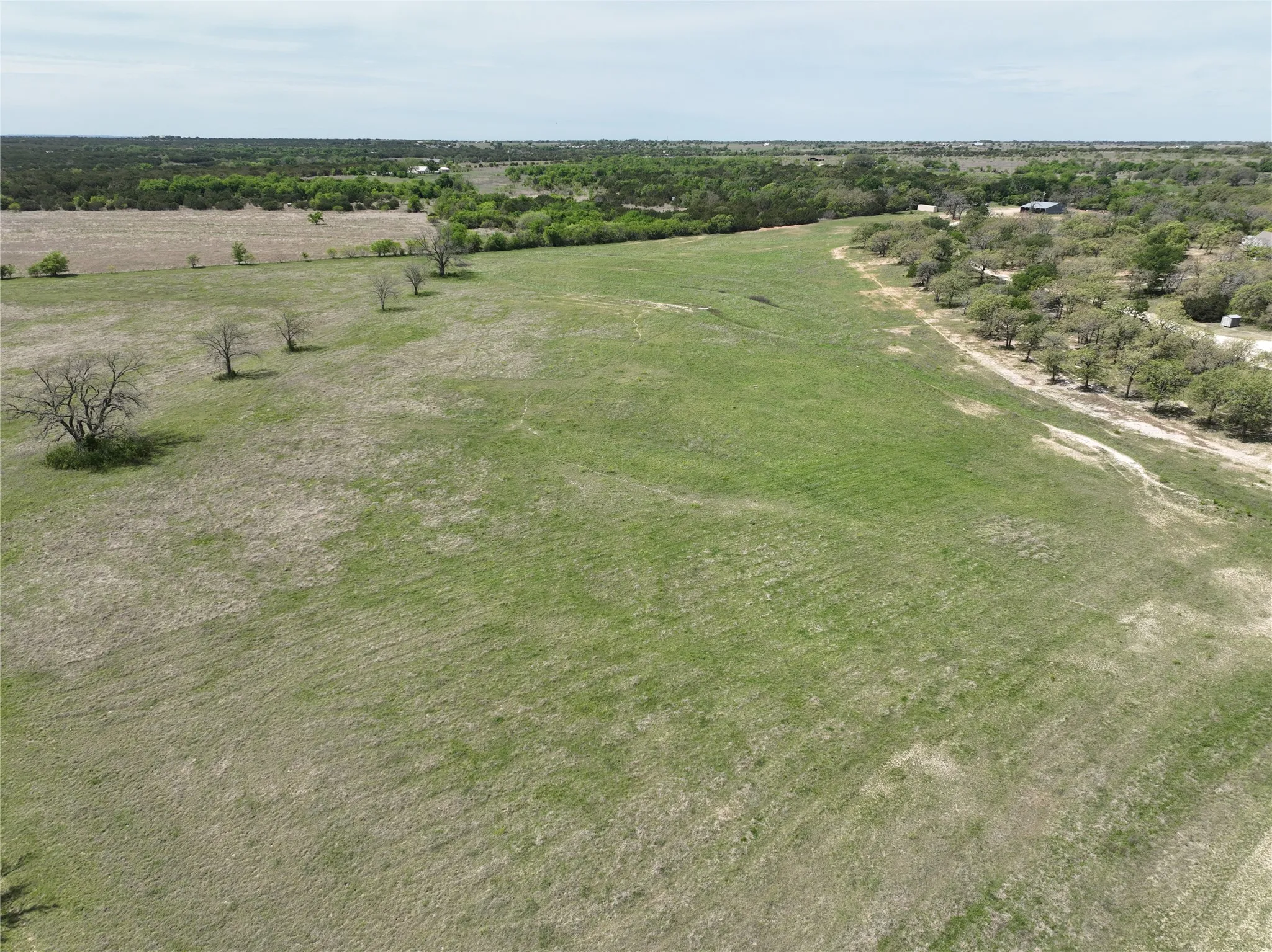 Single Family Residence For Sale in Hamilton County , 1705B County Road 122, Hico, Texas 76457, 3 Bedrooms, 4 Bathrooms, 2 Garage spaces, 2,694 Sqft, built in 1998, Price $2,749,900, mls#21172256, Real Estate Agent in Hico, Homes For Sale in Hamilton county, Homes For Sale in Hico, Realtor in Hico Texas, Real Estate Brokerage Independent Realty Texas, Luminita Cordes Realtor