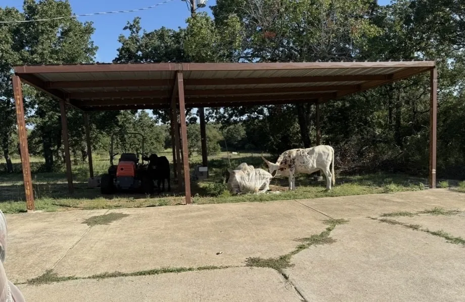 Single Family Residence For Sale in Hamilton County , 1705B County Road 122, Hico, Texas 76457, 3 Bedrooms, 4 Bathrooms, 2 Garage spaces, 2,694 Sqft, built in 1998, Price $2,749,900, mls#21172256, Real Estate Agent in Hico, Homes For Sale in Hamilton county, Homes For Sale in Hico, Realtor in Hico Texas, Real Estate Brokerage Independent Realty Texas, Luminita Cordes Realtor