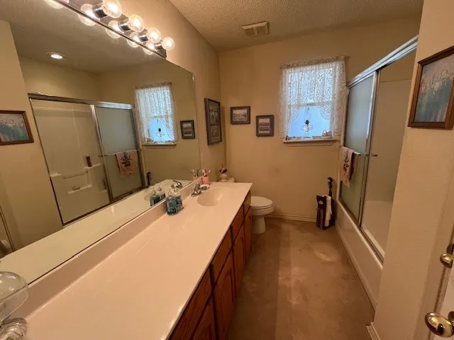 Single Family Residence For Sale in Hamilton County , 1705B County Road 122, Hico, Texas 76457, 3 Bedrooms, 4 Bathrooms, 2 Garage spaces, 2,694 Sqft, built in 1998, Price $2,749,900, mls#21172256, Real Estate Agent in Hico, Homes For Sale in Hamilton county, Homes For Sale in Hico, Realtor in Hico Texas, Real Estate Brokerage Independent Realty Texas, Luminita Cordes Realtor