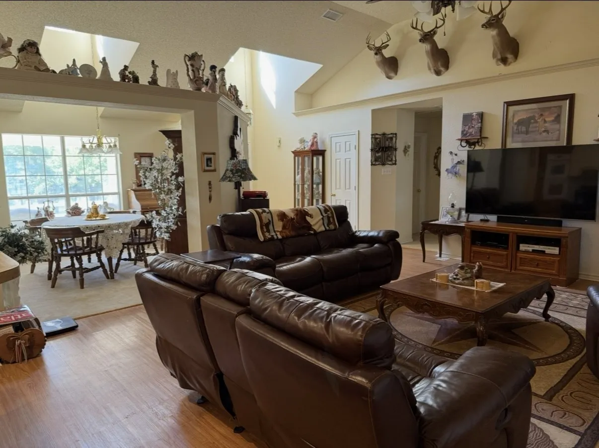 Single Family Residence For Sale in Hamilton County , 1705B County Road 122, Hico, Texas 76457, 3 Bedrooms, 4 Bathrooms, 2 Garage spaces, 2,694 Sqft, built in 1998, Price $2,749,900, mls#21172256, Real Estate Agent in Hico, Homes For Sale in Hamilton county, Homes For Sale in Hico, Realtor in Hico Texas, Real Estate Brokerage Independent Realty Texas, Luminita Cordes Realtor