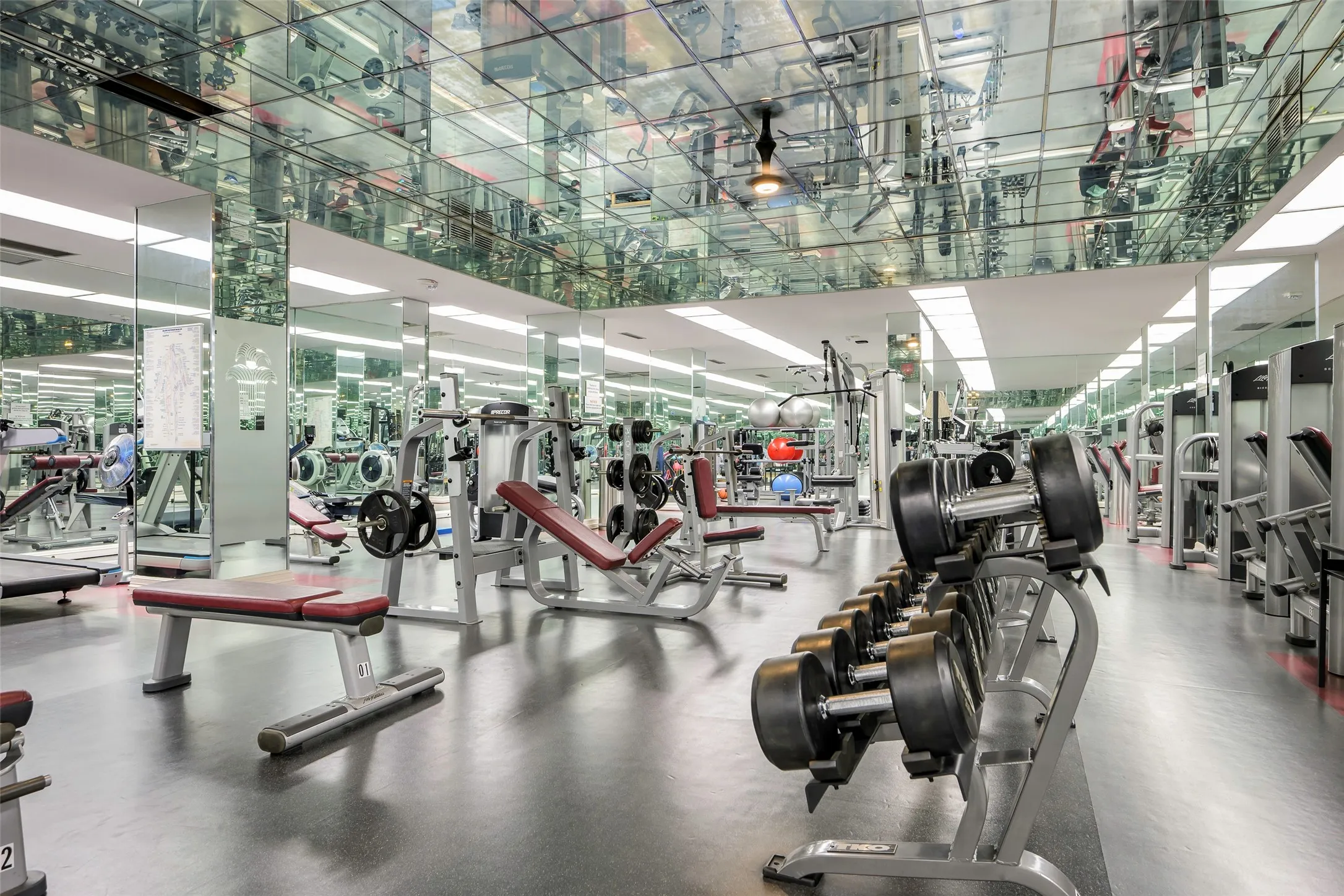 Condominium For Sale in Dallas County , 5200 Keller Springs Road 1534/36, Dallas, Texas 75248, 2 Bedroom, 3 Bathroom, 2 Garage spaces, 3,370 Sqft, built in 1981, Preowned, mls#21169848, Real Estate Agent in Dallas, Homes For Sale in Dallas county, Homes For Sale in Dallas, Realtor in Dallas Texas, Real Estate Brokerage Independent Realty Texas, Luminita Cordes Realtor