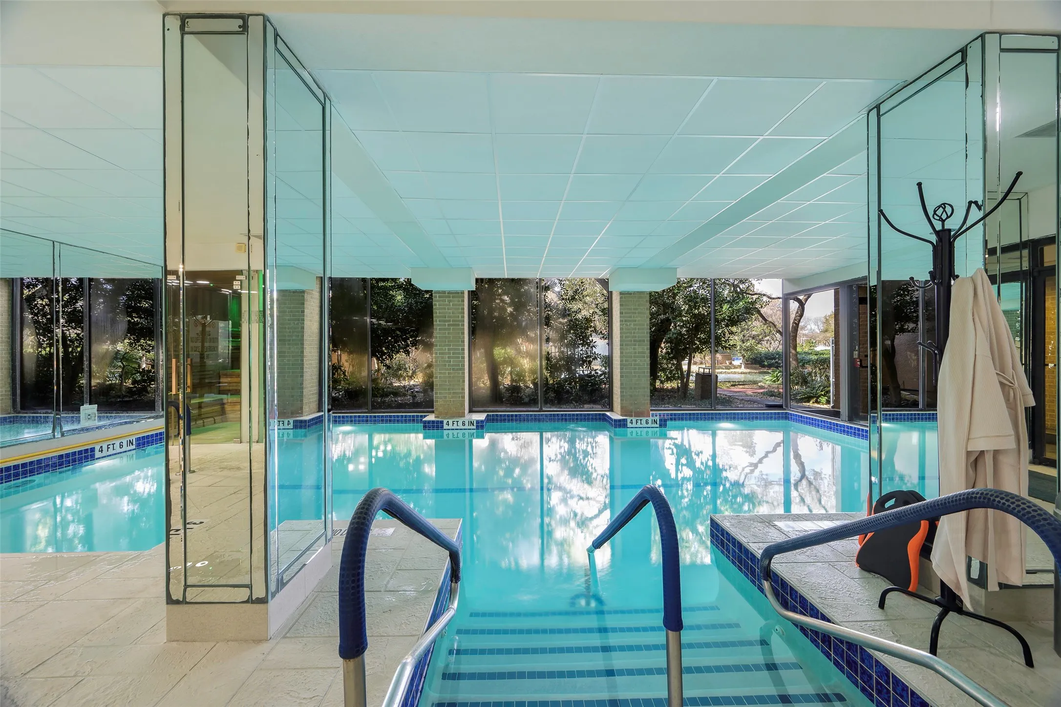 Condominium For Sale in Dallas County , 5200 Keller Springs Road 1534/36, Dallas, Texas 75248, 2 Bedroom, 3 Bathroom, 2 Garage spaces, 3,370 Sqft, built in 1981, Preowned, mls#21169848, Real Estate Agent in Dallas, Homes For Sale in Dallas county, Homes For Sale in Dallas, Realtor in Dallas Texas, Real Estate Brokerage Independent Realty Texas, Luminita Cordes Realtor