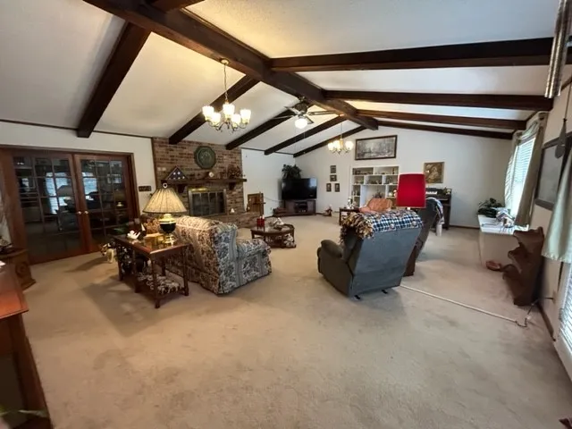 Single Family Residence For Sale in Bowie County , 102 E Crockett Street, De Kalb, Texas 75559, 3 Bedroom, 3 Bathroom, 2 Garage spaces, 4,252 Sqft, built in 1979, mls#21172403, Real Estate Agent in De Kalb, Homes For Sale in Bowie county, Homes For Sale in De Kalb, Realtor in De Kalb Texas, Real Estate Brokerage Independent Realty Texas, Luminita Cordes Realtor