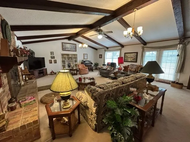 Single Family Residence For Sale in Bowie County , 102 E Crockett Street, De Kalb, Texas 75559, 3 Bedroom, 3 Bathroom, 2 Garage spaces, 4,252 Sqft, built in 1979, mls#21172403, Real Estate Agent in De Kalb, Homes For Sale in Bowie county, Homes For Sale in De Kalb, Realtor in De Kalb Texas, Real Estate Brokerage Independent Realty Texas, Luminita Cordes Realtor