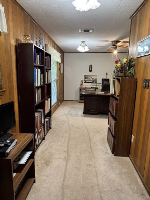 Single Family Residence For Sale in Bowie County , 102 E Crockett Street, De Kalb, Texas 75559, 3 Bedroom, 3 Bathroom, 2 Garage spaces, 4,252 Sqft, built in 1979, mls#21172403, Real Estate Agent in De Kalb, Homes For Sale in Bowie county, Homes For Sale in De Kalb, Realtor in De Kalb Texas, Real Estate Brokerage Independent Realty Texas, Luminita Cordes Realtor