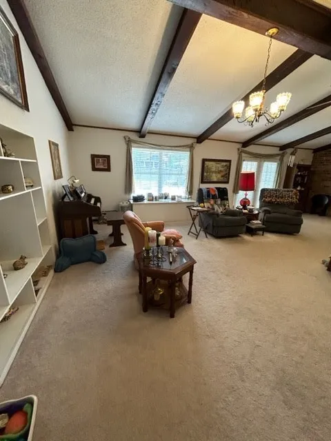 Single Family Residence For Sale in Bowie County , 102 E Crockett Street, De Kalb, Texas 75559, 3 Bedroom, 3 Bathroom, 2 Garage spaces, 4,252 Sqft, built in 1979, mls#21172403, Real Estate Agent in De Kalb, Homes For Sale in Bowie county, Homes For Sale in De Kalb, Realtor in De Kalb Texas, Real Estate Brokerage Independent Realty Texas, Luminita Cordes Realtor