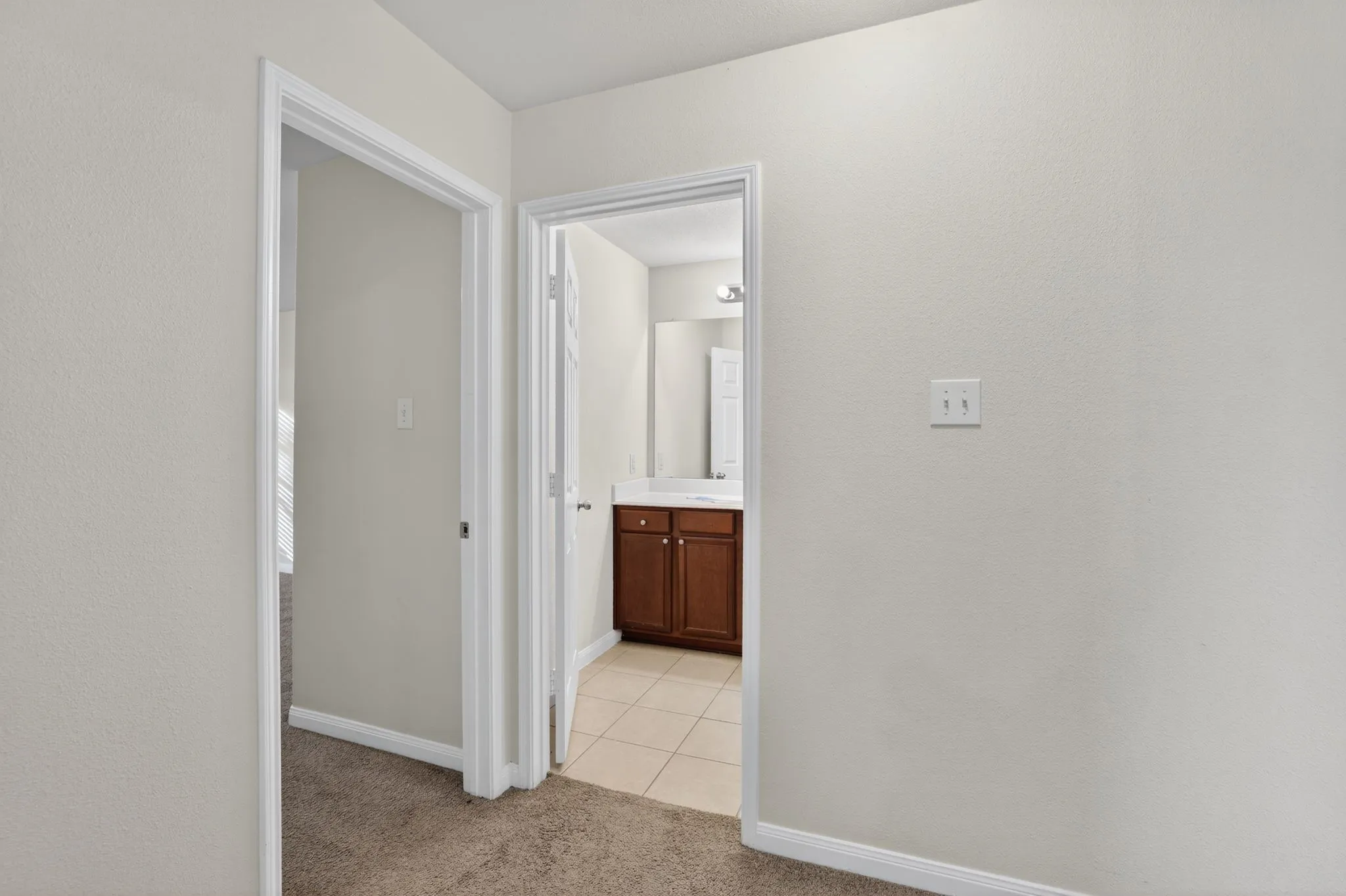 Single Family Residence For Sale in Denton County , 136 Eider Drive, Sanger, Texas 76266, 4 Bedroom, 3 Bathroom, 2 Garage spaces, 2,162 Sqft, built in 2012, mls#21170388, Real Estate Agent in Sanger, Homes For Sale in Denton county, Homes For Sale in Sanger, Realtor in Sanger Texas, Real Estate Brokerage Independent Realty Texas, Luminita Cordes Realtor