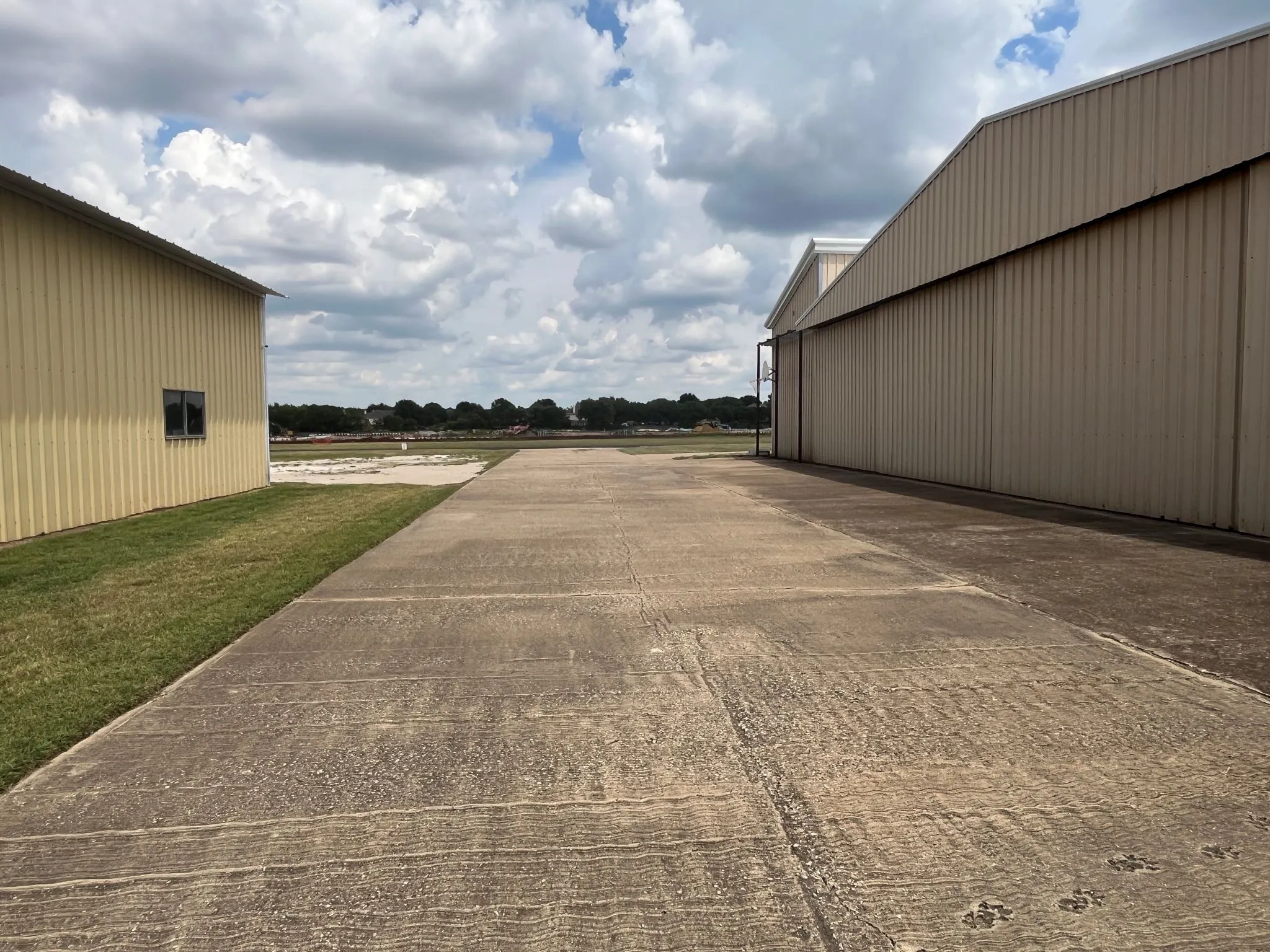 Taxiway