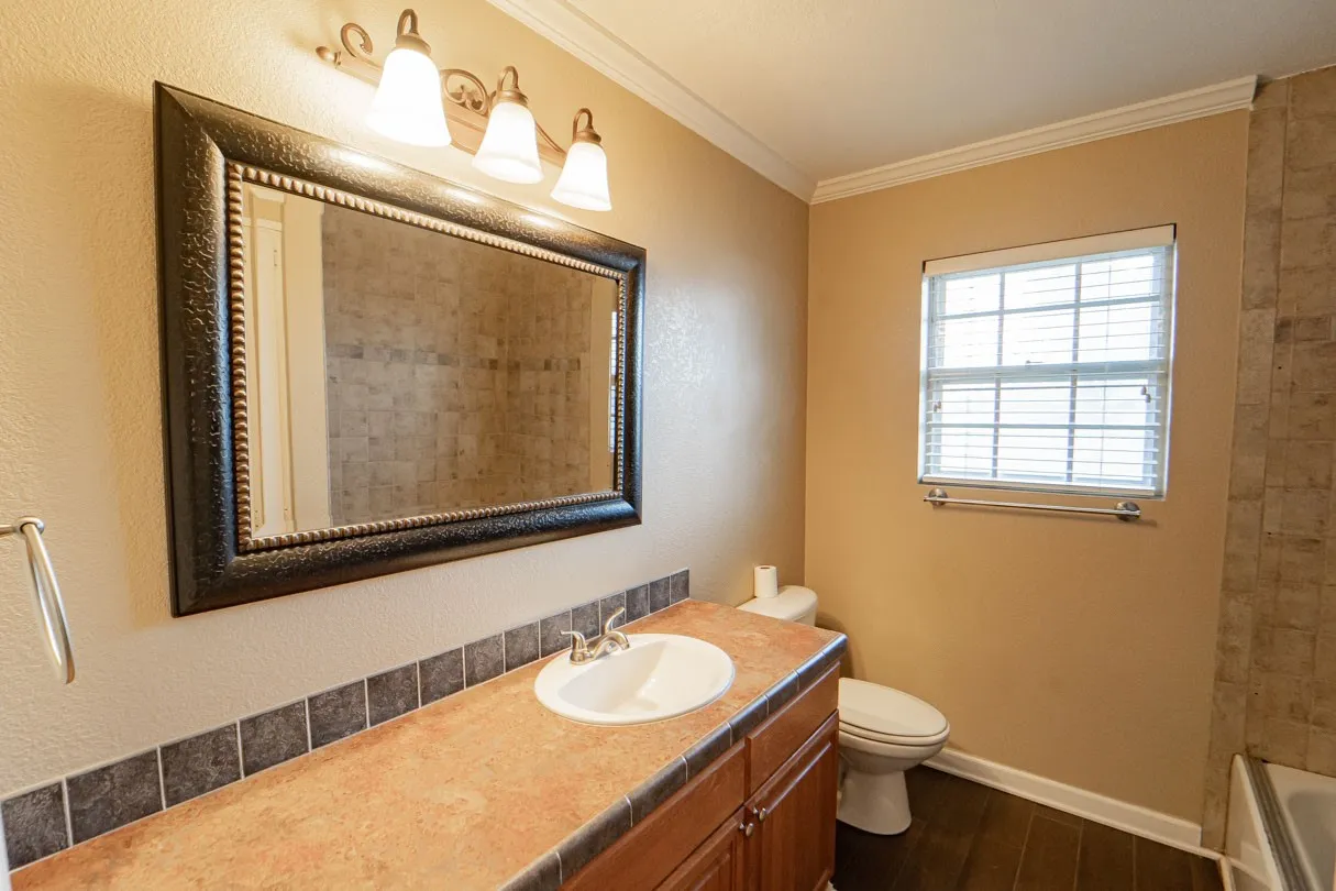 Single Family Residence For Sale in Stephens County , 1506 W Elliott Street, Breckenridge, Texas 76424, 4 Bedroom, 3 Bathroom, 2 Garage spaces, 2,165 Sqft, built in 1966, mls#21150732, Real Estate Agent in Breckenridge, Homes For Sale in Stephens county, Homes For Sale in Breckenridge, Realtor in Breckenridge Texas, Real Estate Brokerage Independent Realty Texas, Luminita Cordes Realtor