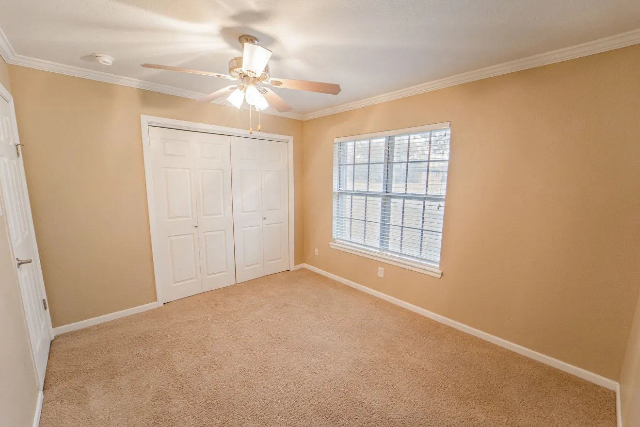 Single Family Residence For Sale in Stephens County , 1506 W Elliott Street, Breckenridge, Texas 76424, 4 Bedroom, 3 Bathroom, 2 Garage spaces, 2,165 Sqft, built in 1966, mls#21150732, Real Estate Agent in Breckenridge, Homes For Sale in Stephens county, Homes For Sale in Breckenridge, Realtor in Breckenridge Texas, Real Estate Brokerage Independent Realty Texas, Luminita Cordes Realtor