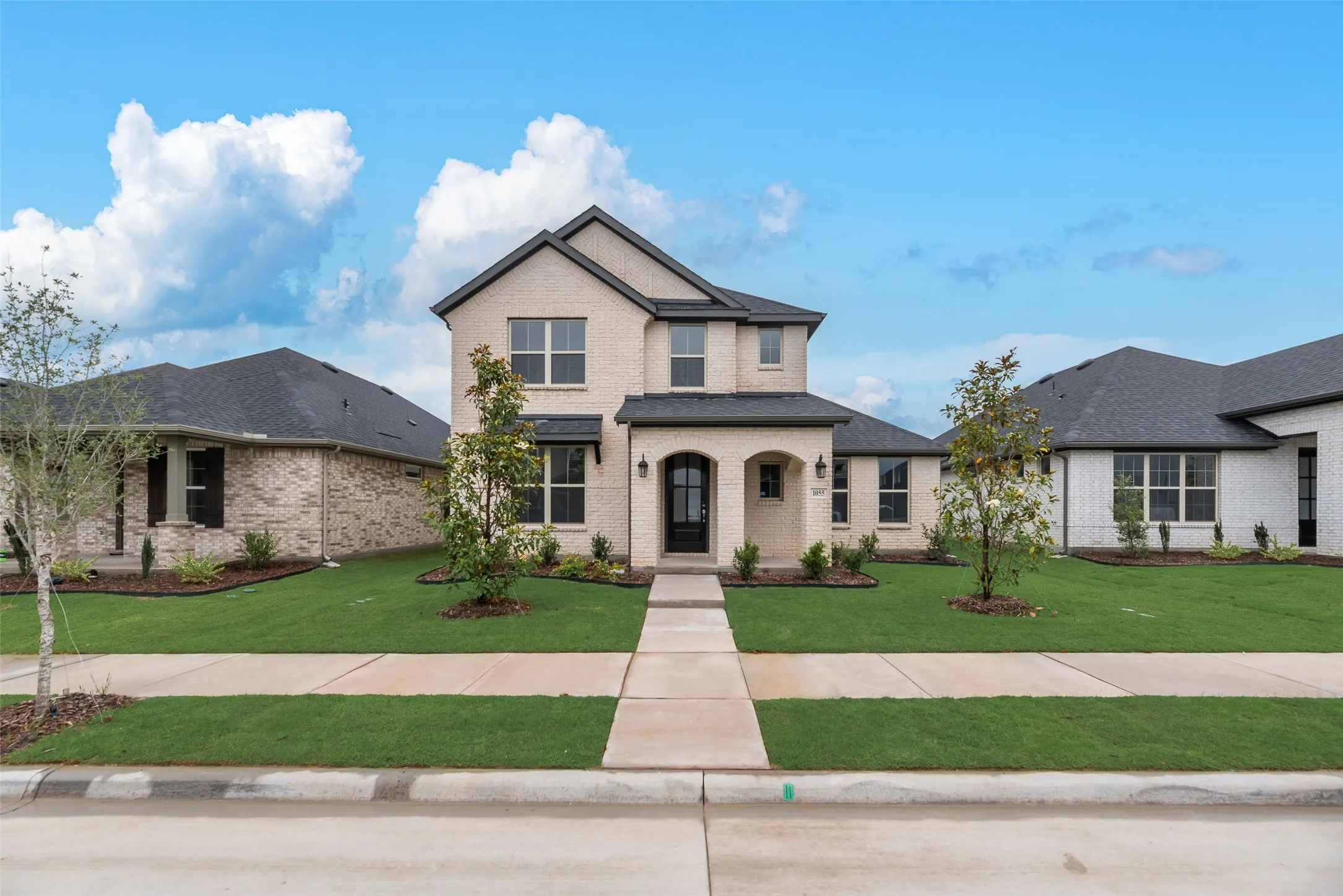 Single Family Residence For Sale in Grayson County , 1055 Birdie Street, Gunter, Texas 75058, 4 Bedroom, 3 Bathroom, 2 Garage spaces, 2,387 Sqft, built in 2026, New Construction - Complete, mls#21168923, Real Estate Agent in Gunter, Homes For Sale in Grayson county, Homes For Sale in Gunter, Realtor in Gunter Texas, Real Estate Brokerage Independent Realty Texas, Luminita Cordes Realtor