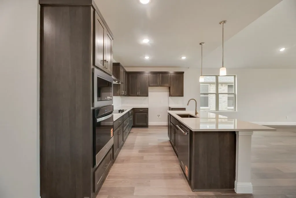Single Family Residence For Sale in Grayson County , 1055 Birdie Street, Gunter, Texas 75058, 4 Bedroom, 3 Bathroom, 2 Garage spaces, 2,387 Sqft, built in 2026, New Construction - Complete, mls#21168923, Real Estate Agent in Gunter, Homes For Sale in Grayson county, Homes For Sale in Gunter, Realtor in Gunter Texas, Real Estate Brokerage Independent Realty Texas, Luminita Cordes Realtor