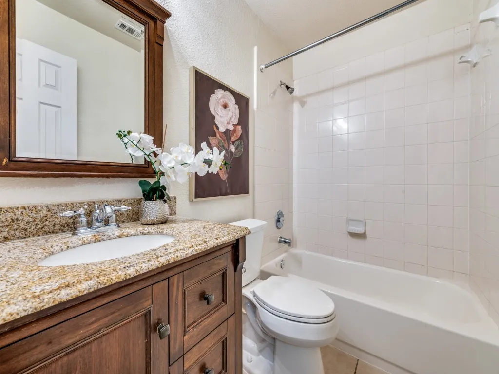 Bathroom #2