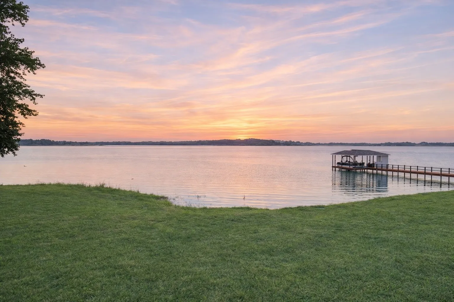 Unimproved Land For Sale in Navarro County , Lot 13 Waterside Drive, Corsicana, Texas 75109, 0, 0, Garage spaces, 0 Sqft, built in 0, mls#21163327, Real Estate Agent in Corsicana, Homes For Sale in Navarro county, Homes For Sale in Corsicana, Realtor in Corsicana Texas, Real Estate Brokerage Independent Realty Texas, Luminita Cordes Realtor