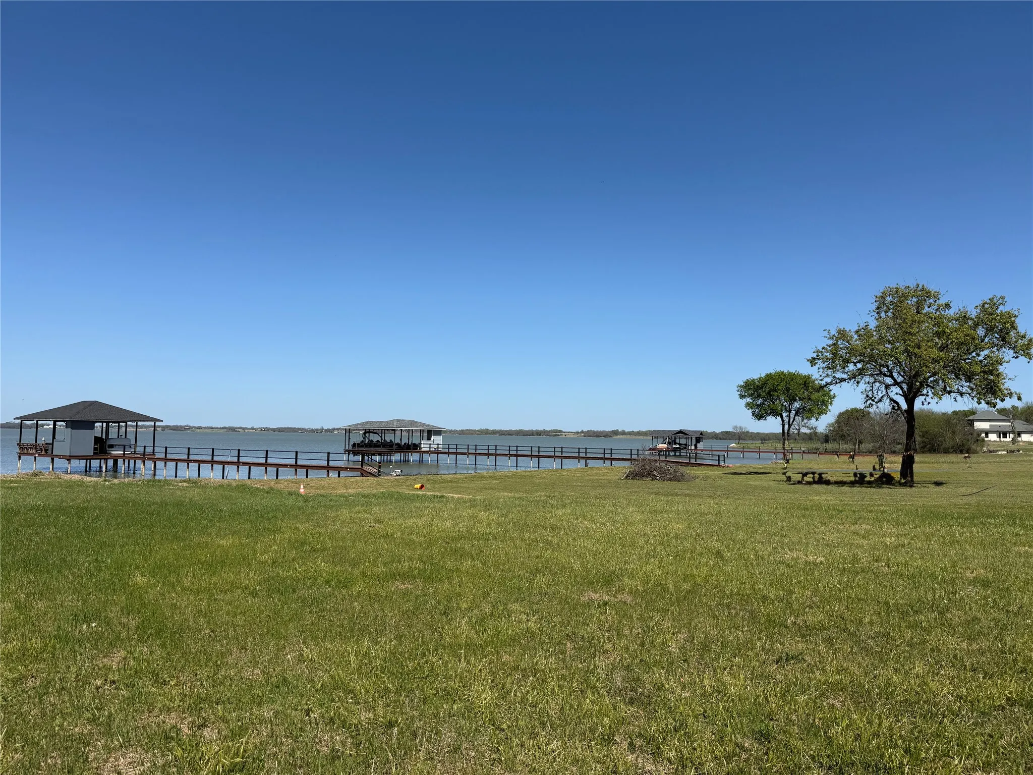 Unimproved Land For Sale in Navarro County , Lot 13 Waterside Drive, Corsicana, Texas 75109, 0, 0, Garage spaces, 0 Sqft, built in 0, mls#21163327, Real Estate Agent in Corsicana, Homes For Sale in Navarro county, Homes For Sale in Corsicana, Realtor in Corsicana Texas, Real Estate Brokerage Independent Realty Texas, Luminita Cordes Realtor