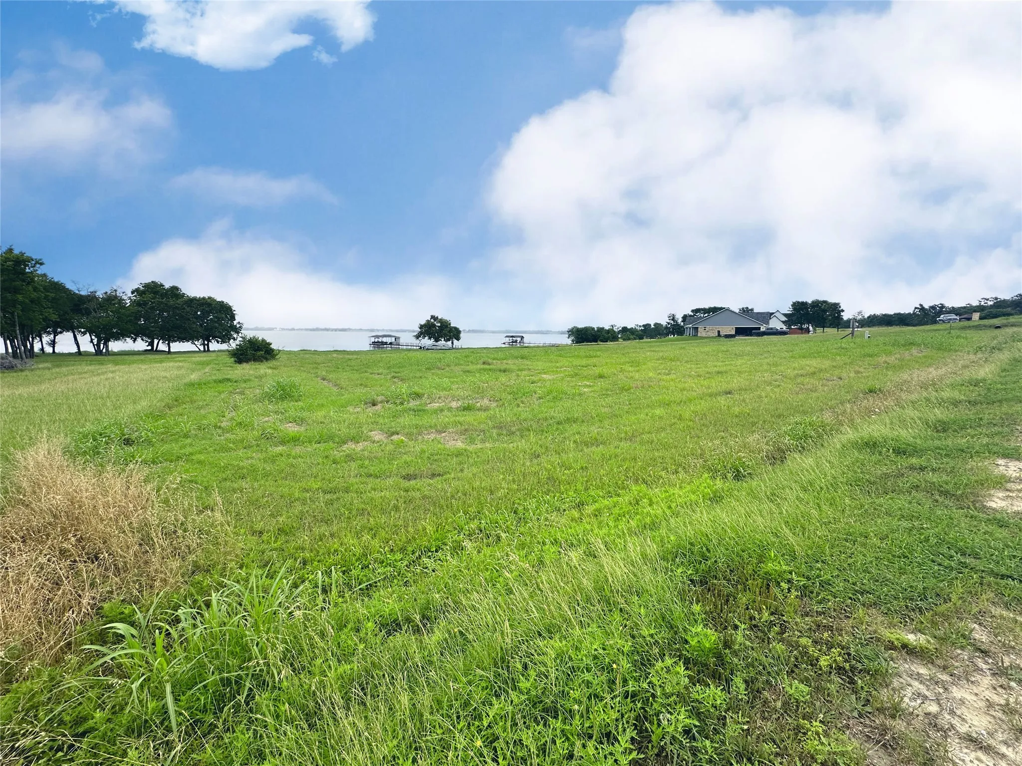 Unimproved Land For Sale in Navarro County , Lot 13 Waterside Drive, Corsicana, Texas 75109, 0, 0, Garage spaces, 0 Sqft, built in 0, mls#21163327, Real Estate Agent in Corsicana, Homes For Sale in Navarro county, Homes For Sale in Corsicana, Realtor in Corsicana Texas, Real Estate Brokerage Independent Realty Texas, Luminita Cordes Realtor