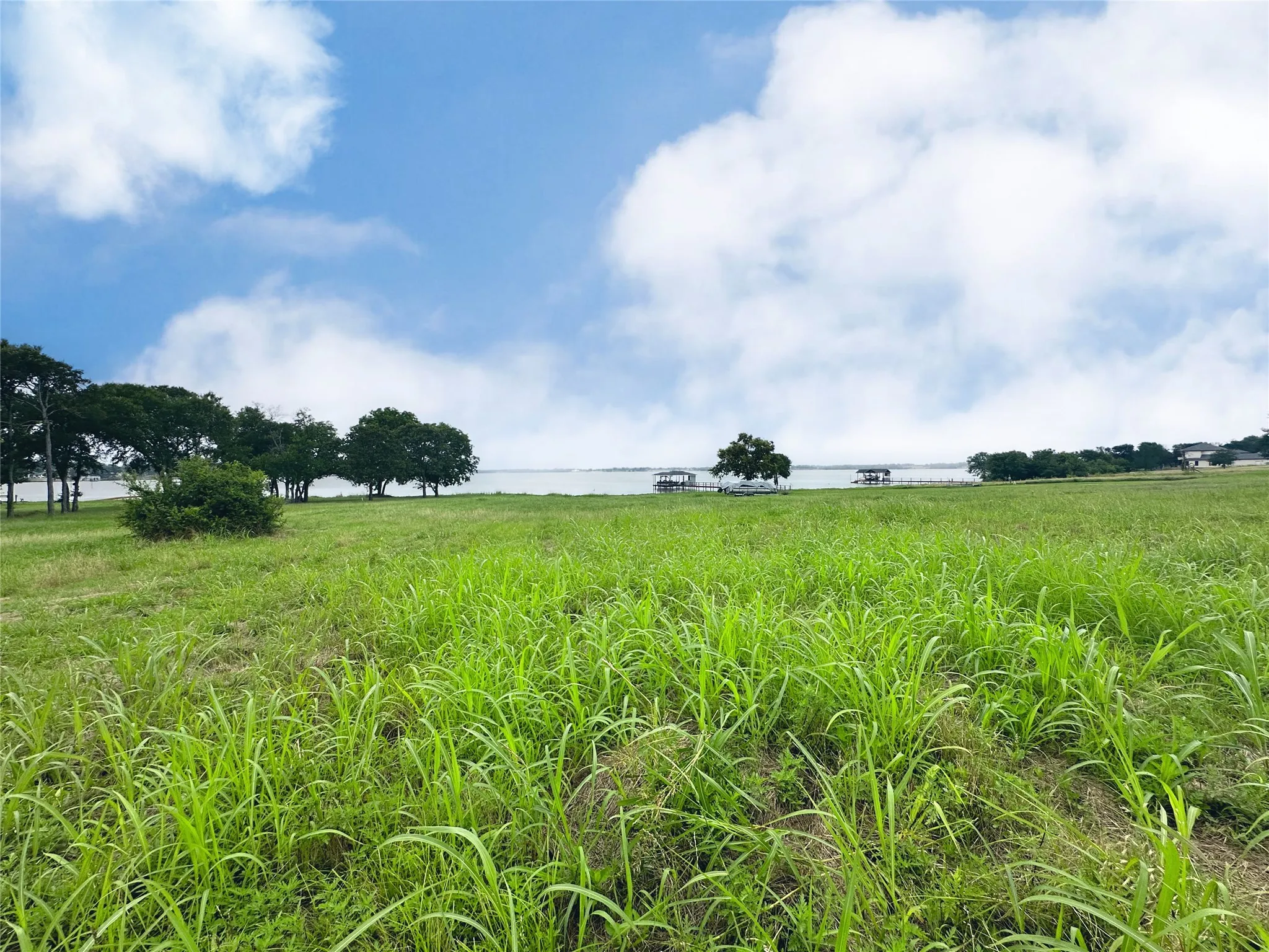 Unimproved Land For Sale in Navarro County , Lot 13 Waterside Drive, Corsicana, Texas 75109, 0, 0, Garage spaces, 0 Sqft, built in 0, mls#21163327, Real Estate Agent in Corsicana, Homes For Sale in Navarro county, Homes For Sale in Corsicana, Realtor in Corsicana Texas, Real Estate Brokerage Independent Realty Texas, Luminita Cordes Realtor