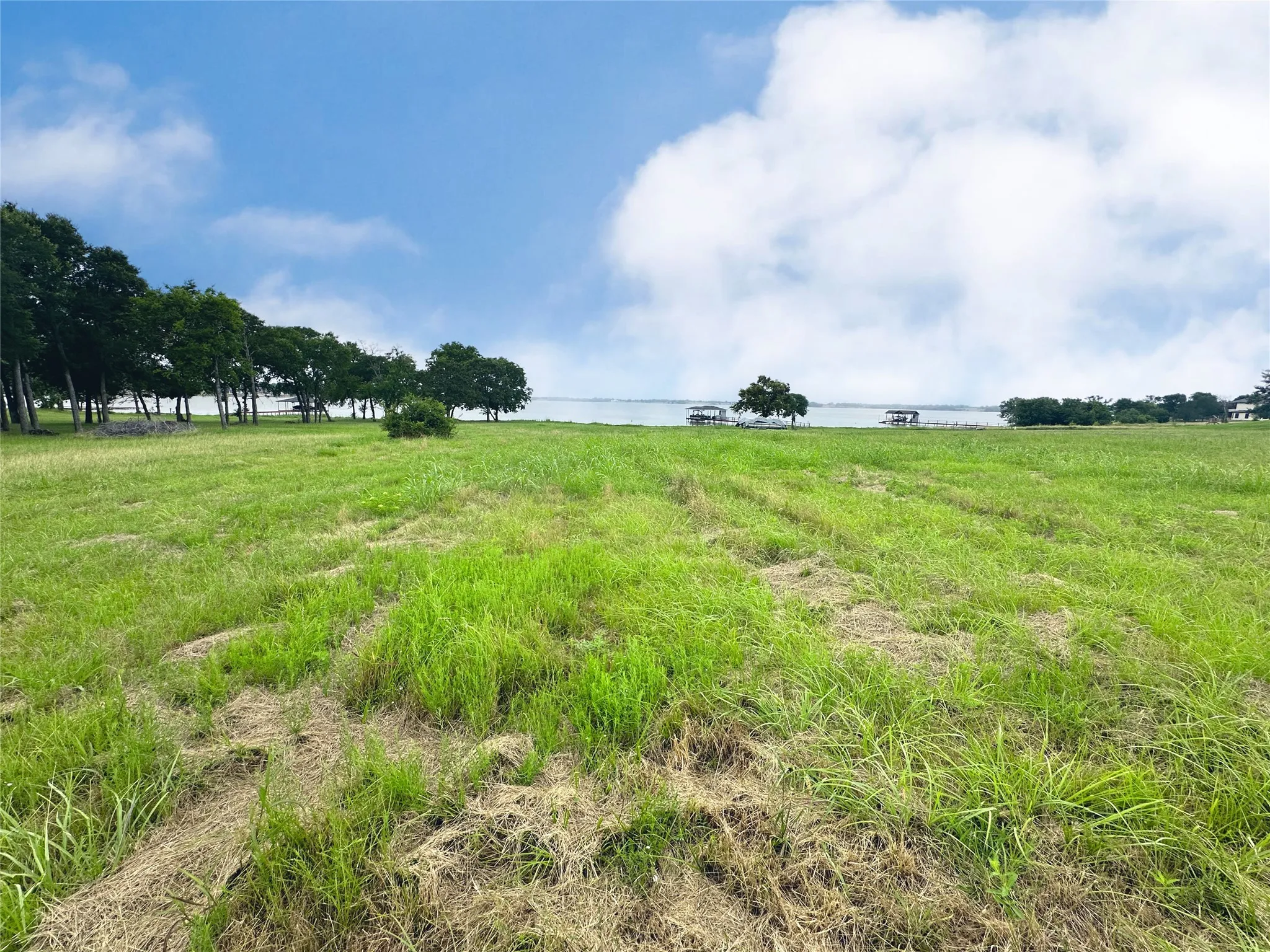 Unimproved Land For Sale in Navarro County , Lot 13 Waterside Drive, Corsicana, Texas 75109, 0, 0, Garage spaces, 0 Sqft, built in 0, mls#21163327, Real Estate Agent in Corsicana, Homes For Sale in Navarro county, Homes For Sale in Corsicana, Realtor in Corsicana Texas, Real Estate Brokerage Independent Realty Texas, Luminita Cordes Realtor