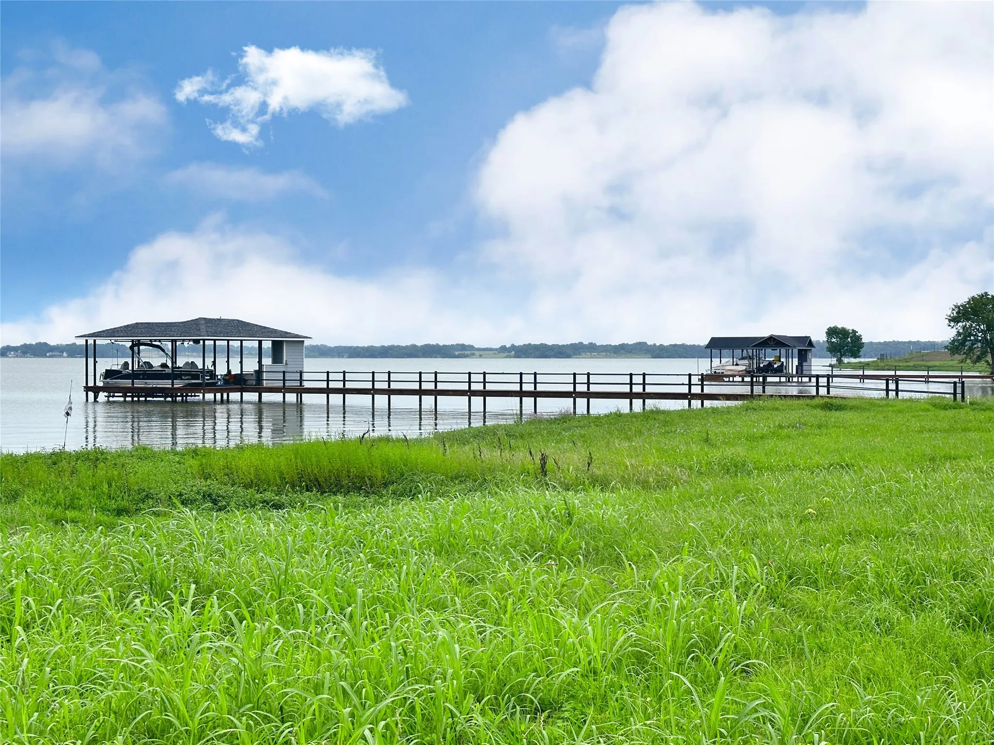 Unimproved Land For Sale in Navarro County , Lot 13 Waterside Drive, Corsicana, Texas 75109, 0, 0, Garage spaces, 0 Sqft, built in 0, mls#21163327, Real Estate Agent in Corsicana, Homes For Sale in Navarro county, Homes For Sale in Corsicana, Realtor in Corsicana Texas, Real Estate Brokerage Independent Realty Texas, Luminita Cordes Realtor