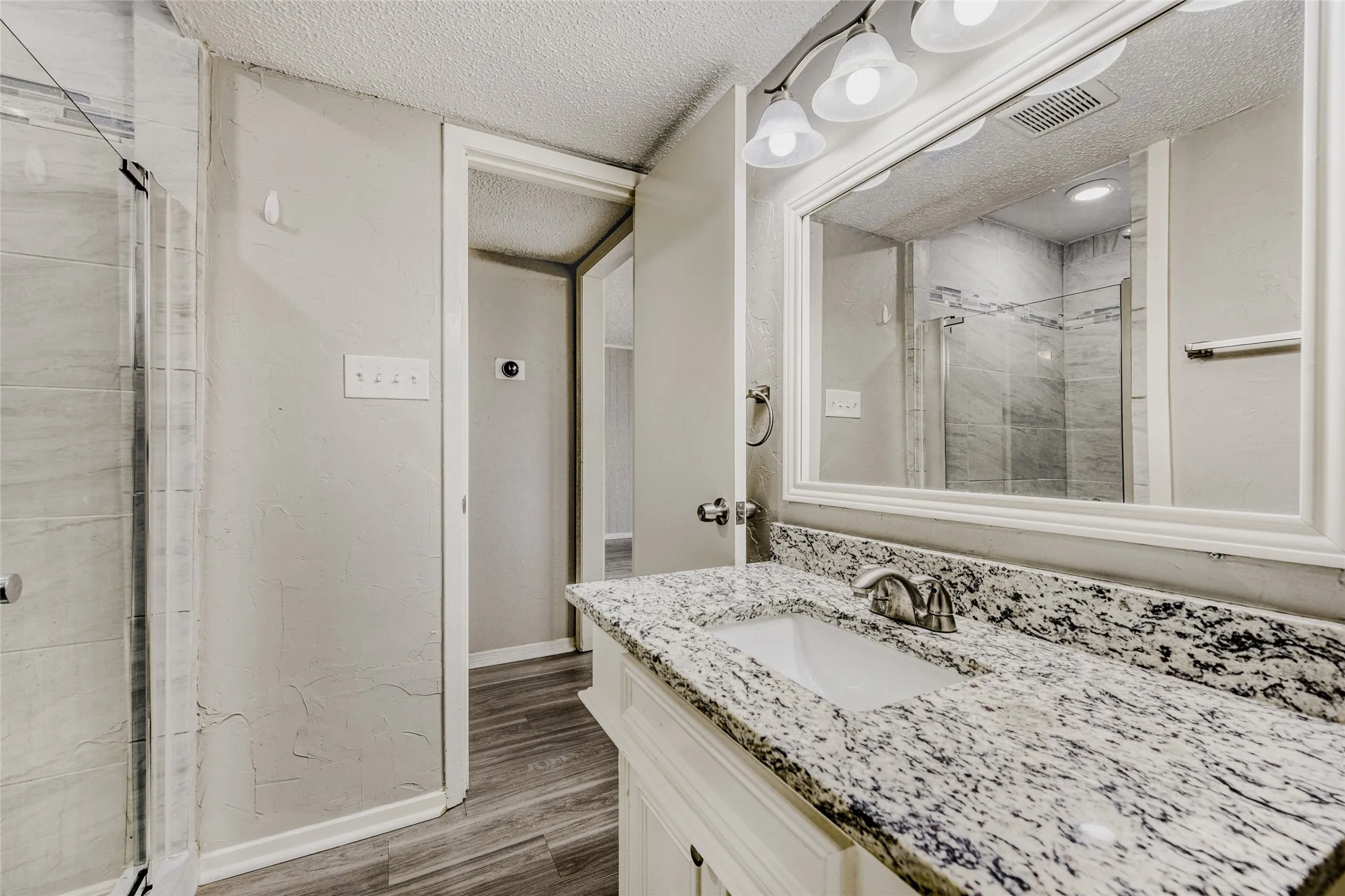Downstairs Bathroom