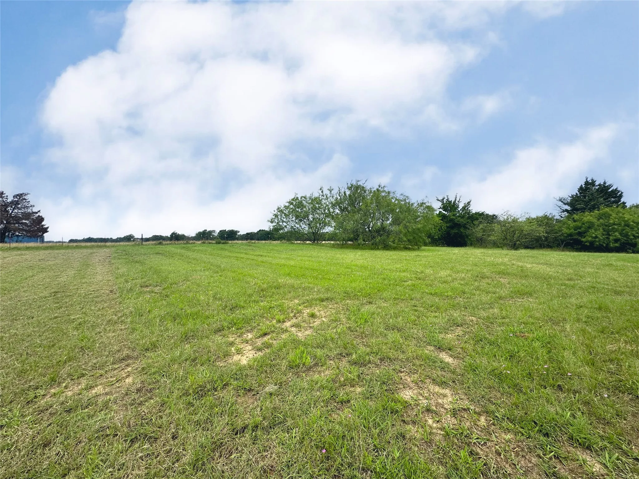 Unimproved Land For Sale in Navarro County , Lot 97 Fiddler Lane, Corsicana, Texas 75109, 0, 0, Garage spaces, 0 Sqft, built in 0, Price $45,900, mls#21164013, Real Estate Agent in Corsicana, Homes For Sale in Navarro county, Homes For Sale in Corsicana, Realtor in Corsicana Texas, Real Estate Brokerage Independent Realty Texas, Luminita Cordes Realtor