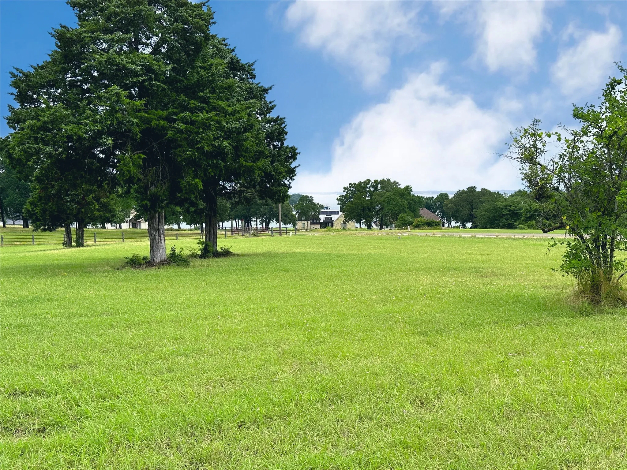 Unimproved Land For Sale in Navarro County , Lot 97 Fiddler Lane, Corsicana, Texas 75109, 0, 0, Garage spaces, 0 Sqft, built in 0, Price $45,900, mls#21164013, Real Estate Agent in Corsicana, Homes For Sale in Navarro county, Homes For Sale in Corsicana, Realtor in Corsicana Texas, Real Estate Brokerage Independent Realty Texas, Luminita Cordes Realtor