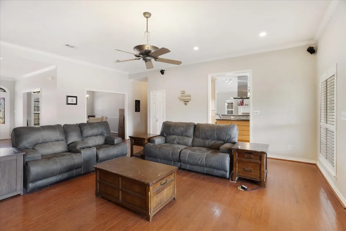 Single Family Residence For Sale in Fannin County , 1628 County Road 2605, Bonham, Texas 75418, 4 Bedroom, 3 Bathroom, 2 Garage spaces, 3,645 Sqft, built in 2001, mls#21170984, Real Estate Agent in Bonham, Homes For Sale in Fannin county, Homes For Sale in Bonham, Realtor in Bonham Texas, Real Estate Brokerage Independent Realty Texas, Luminita Cordes Realtor