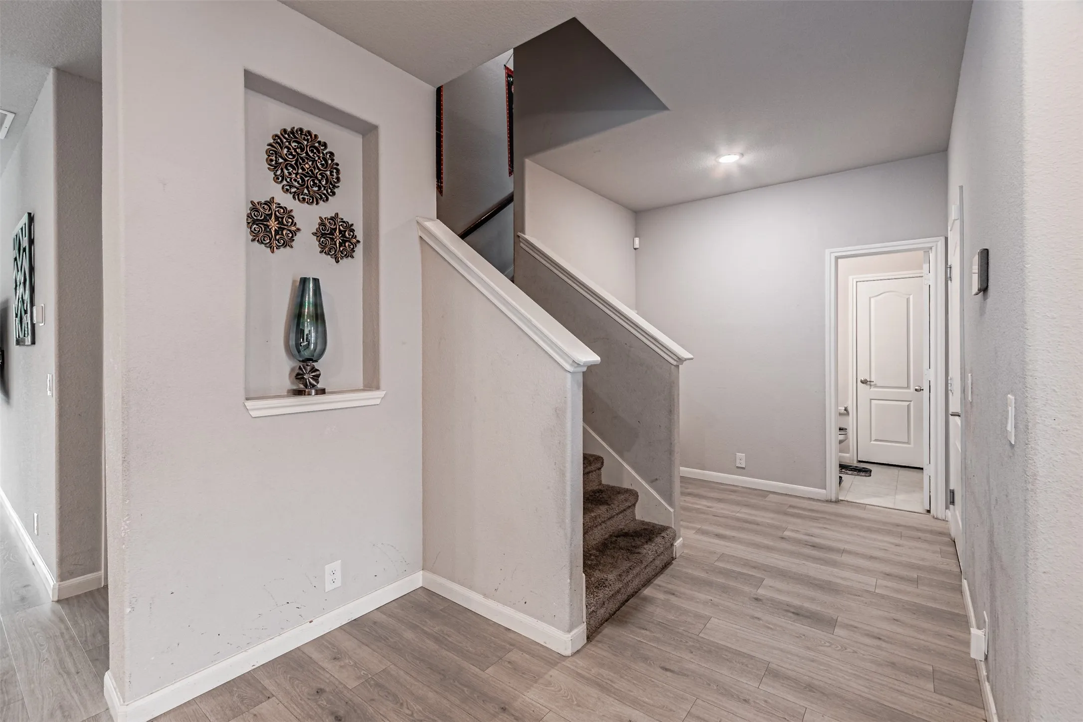 Single Family Residence For Sale in Johnson County , 1128 Goldenrod Drive, Godley, Texas 76044, 5 Bedroom, 4 Bathroom, 2 Garage spaces, 3,090 Sqft, built in 2022, Preowned, mls#21171954, Real Estate Agent in Godley, Homes For Sale in Johnson county, Homes For Sale in Godley, Realtor in Godley Texas, Real Estate Brokerage Independent Realty Texas, Luminita Cordes Realtor