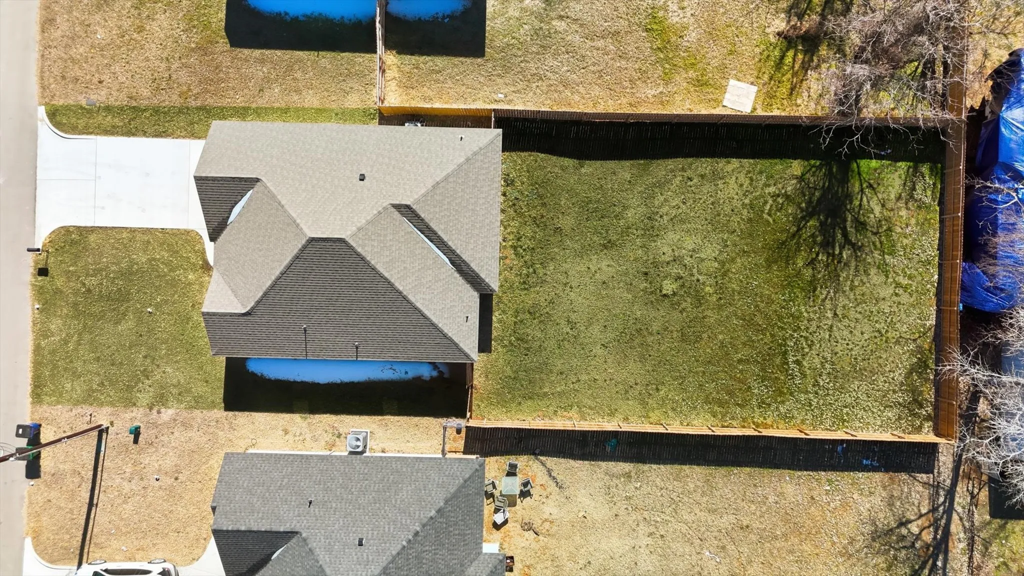 Single Family Residence For Sale in Wise County , 709 3rd Street, Bridgeport, Texas 76426, 3 Bedroom, 2 Bathroom, Garage spaces, 1,518 Sqft, built in 2024, New Construction - Complete, Price $287,595, mls#21168297, Real Estate Agent in Bridgeport, Homes For Sale in Wise county, Homes For Sale in Bridgeport, Realtor in Bridgeport Texas, Real Estate Brokerage Independent Realty Texas, Luminita Cordes Realtor