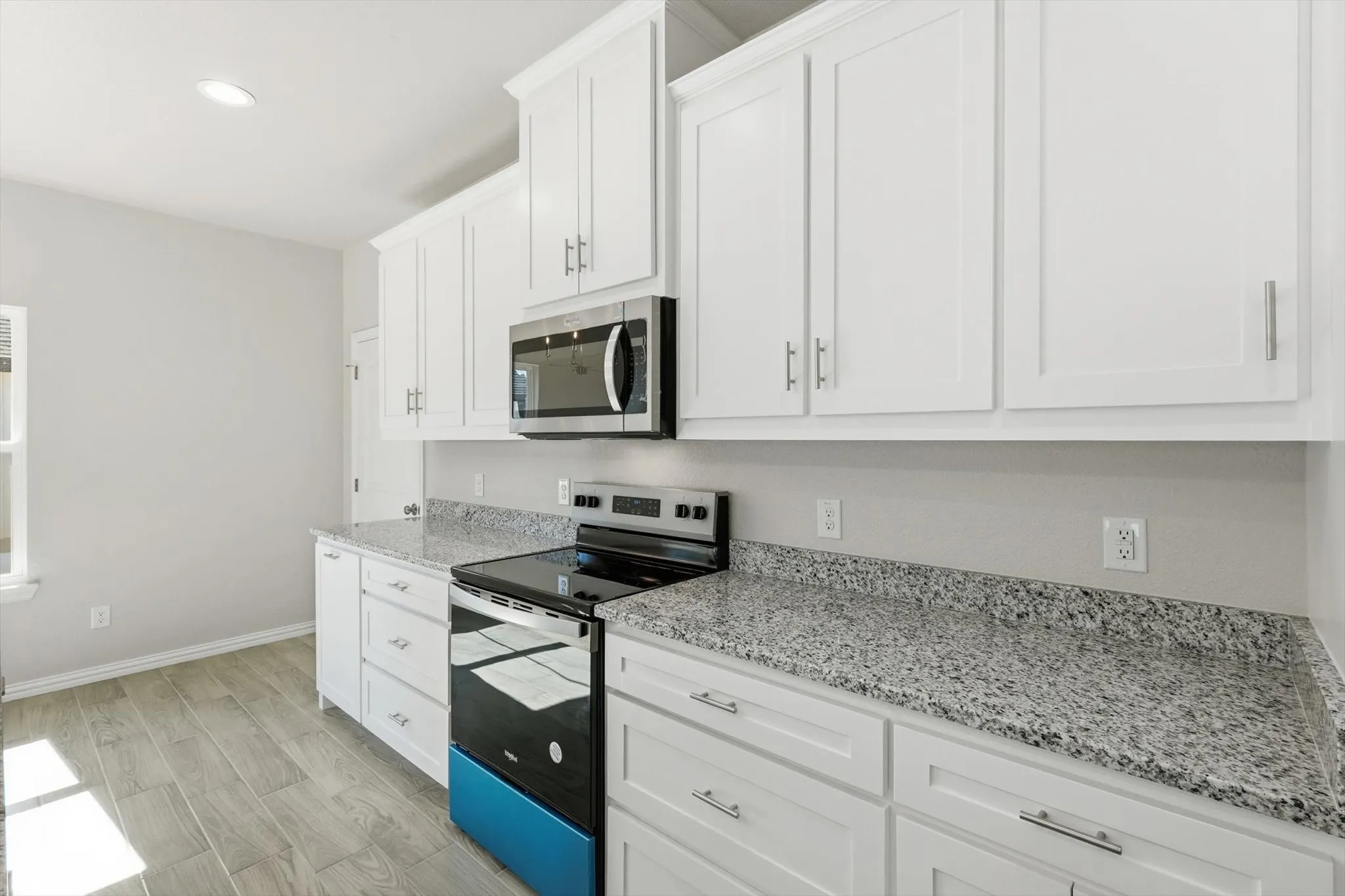 Single Family Residence For Sale in Wise County , 709 3rd Street, Bridgeport, Texas 76426, 3 Bedroom, 2 Bathroom, Garage spaces, 1,518 Sqft, built in 2024, New Construction - Complete, Price $287,595, mls#21168297, Real Estate Agent in Bridgeport, Homes For Sale in Wise county, Homes For Sale in Bridgeport, Realtor in Bridgeport Texas, Real Estate Brokerage Independent Realty Texas, Luminita Cordes Realtor