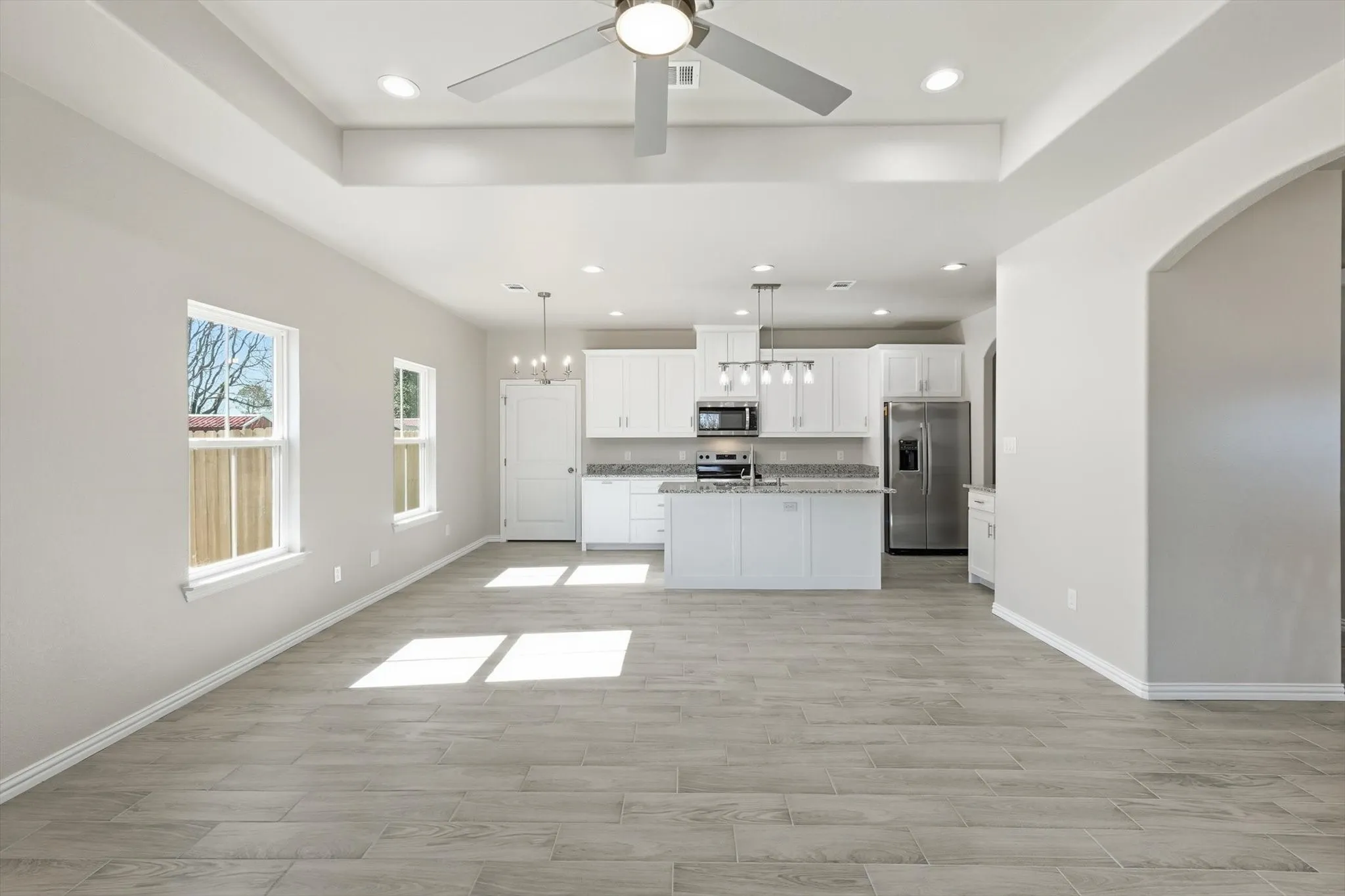 Single Family Residence For Sale in Wise County , 709 3rd Street, Bridgeport, Texas 76426, 3 Bedroom, 2 Bathroom, Garage spaces, 1,518 Sqft, built in 2024, New Construction - Complete, Price $287,595, mls#21168297, Real Estate Agent in Bridgeport, Homes For Sale in Wise county, Homes For Sale in Bridgeport, Realtor in Bridgeport Texas, Real Estate Brokerage Independent Realty Texas, Luminita Cordes Realtor