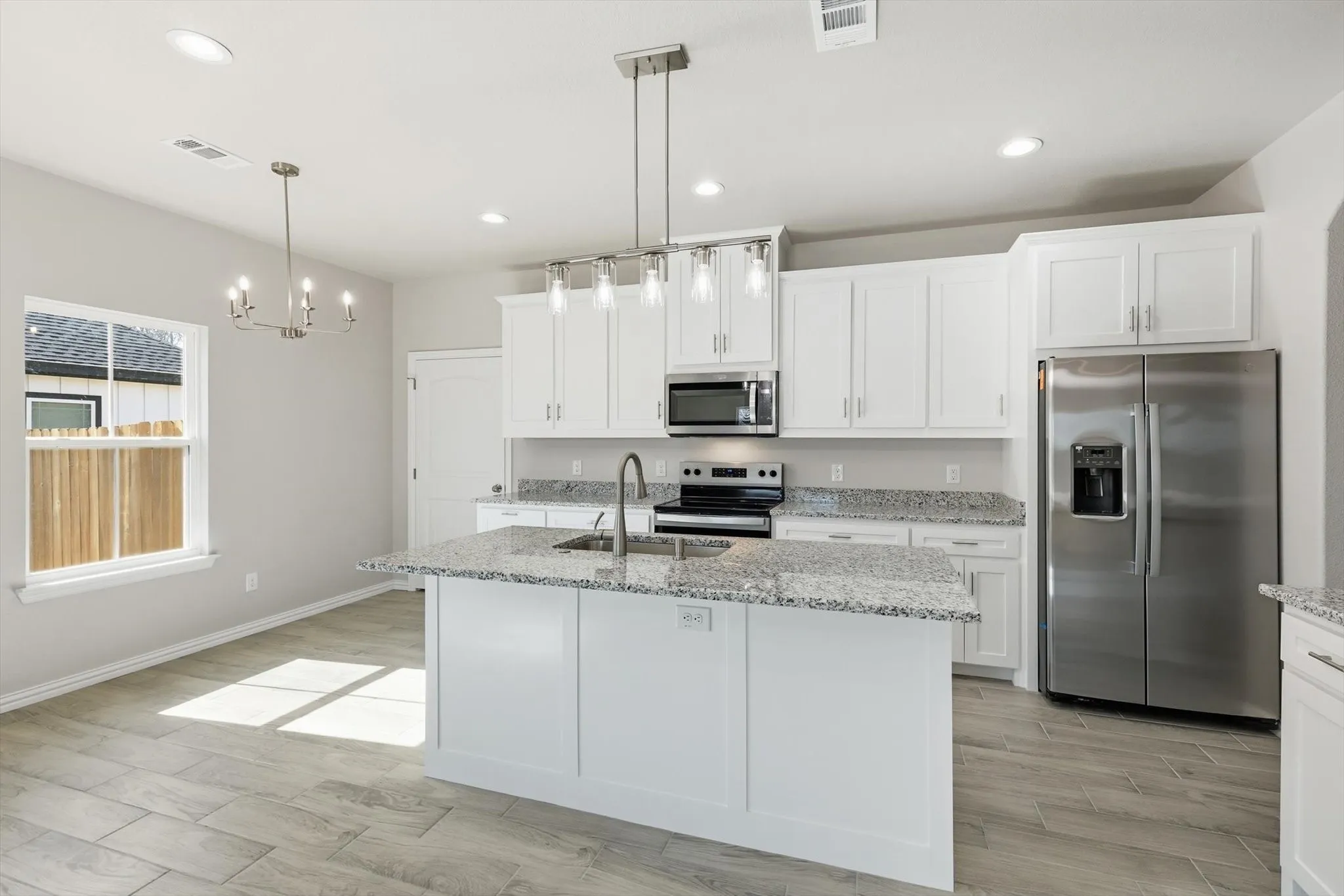 Single Family Residence For Sale in Wise County , 709 3rd Street, Bridgeport, Texas 76426, 3 Bedroom, 2 Bathroom, Garage spaces, 1,518 Sqft, built in 2024, New Construction - Complete, Price $287,595, mls#21168297, Real Estate Agent in Bridgeport, Homes For Sale in Wise county, Homes For Sale in Bridgeport, Realtor in Bridgeport Texas, Real Estate Brokerage Independent Realty Texas, Luminita Cordes Realtor