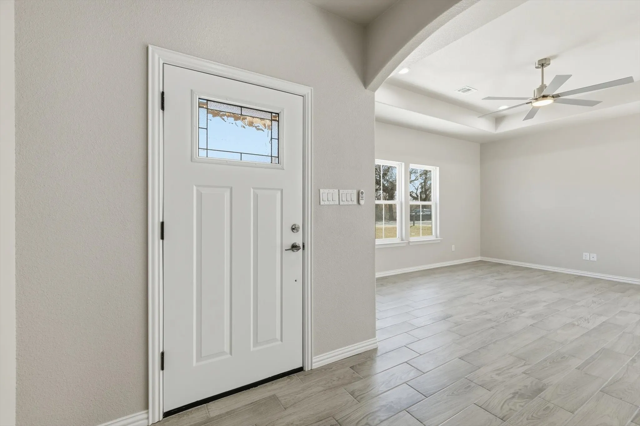 Single Family Residence For Sale in Wise County , 709 3rd Street, Bridgeport, Texas 76426, 3 Bedroom, 2 Bathroom, Garage spaces, 1,518 Sqft, built in 2024, New Construction - Complete, Price $287,595, mls#21168297, Real Estate Agent in Bridgeport, Homes For Sale in Wise county, Homes For Sale in Bridgeport, Realtor in Bridgeport Texas, Real Estate Brokerage Independent Realty Texas, Luminita Cordes Realtor